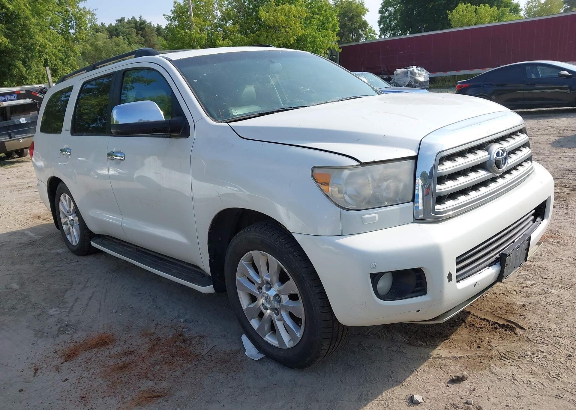 2010 TOYOTA SEQUOIA PLATINUM