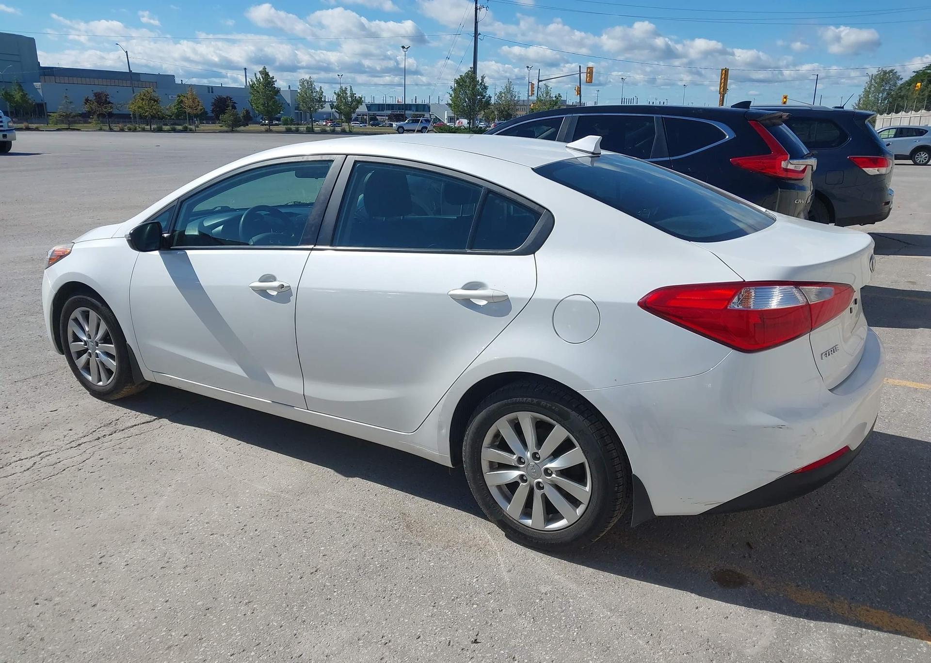 2015 KIA FORTE