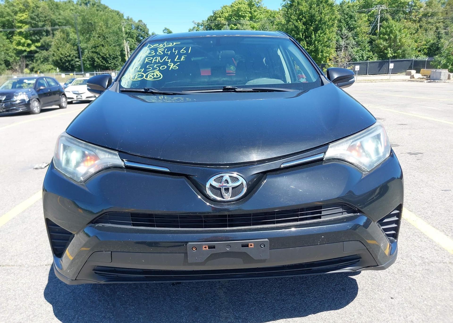 2016 TOYOTA RAV4 LE
