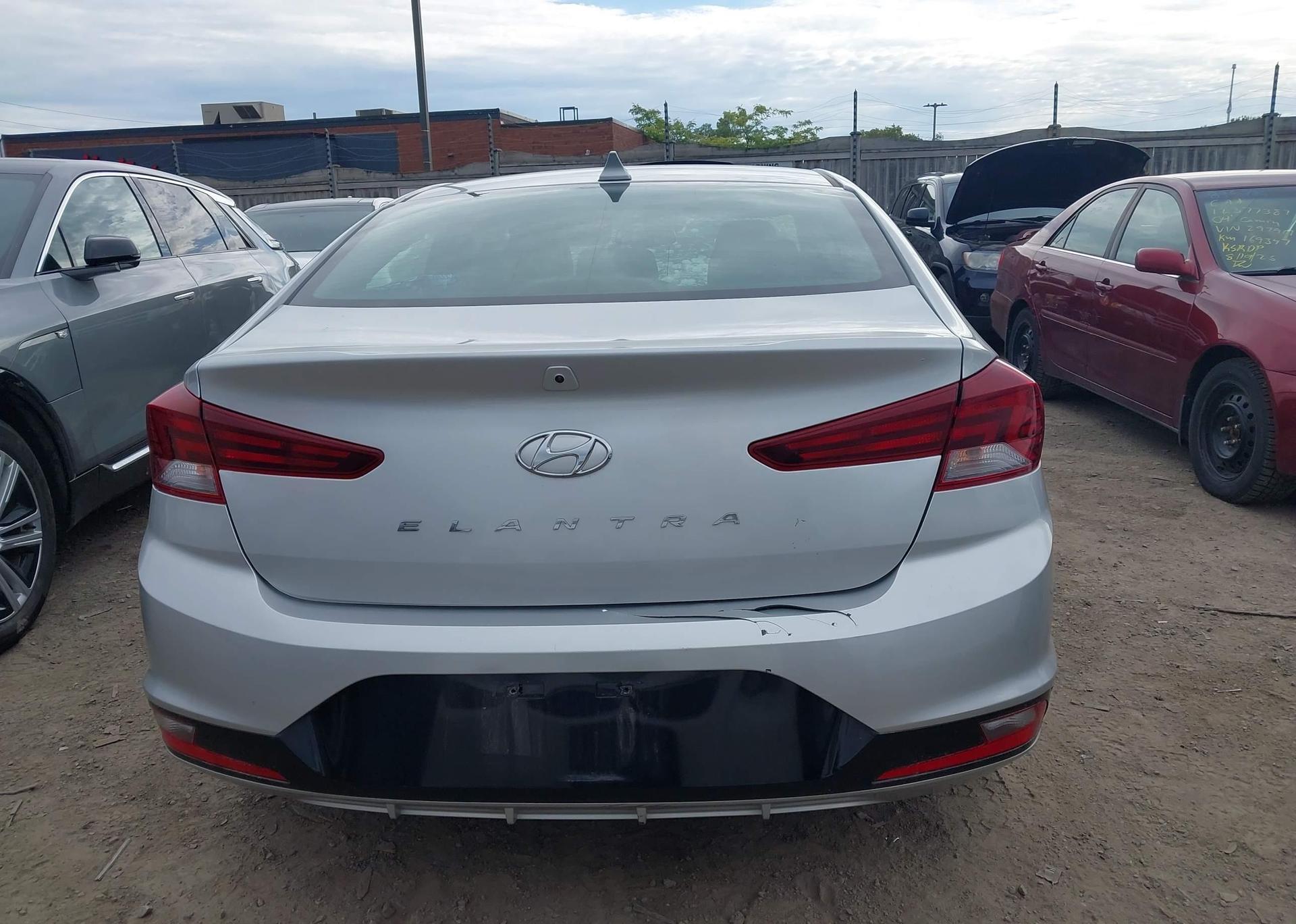 2019 HYUNDAI ELANTRA SEL