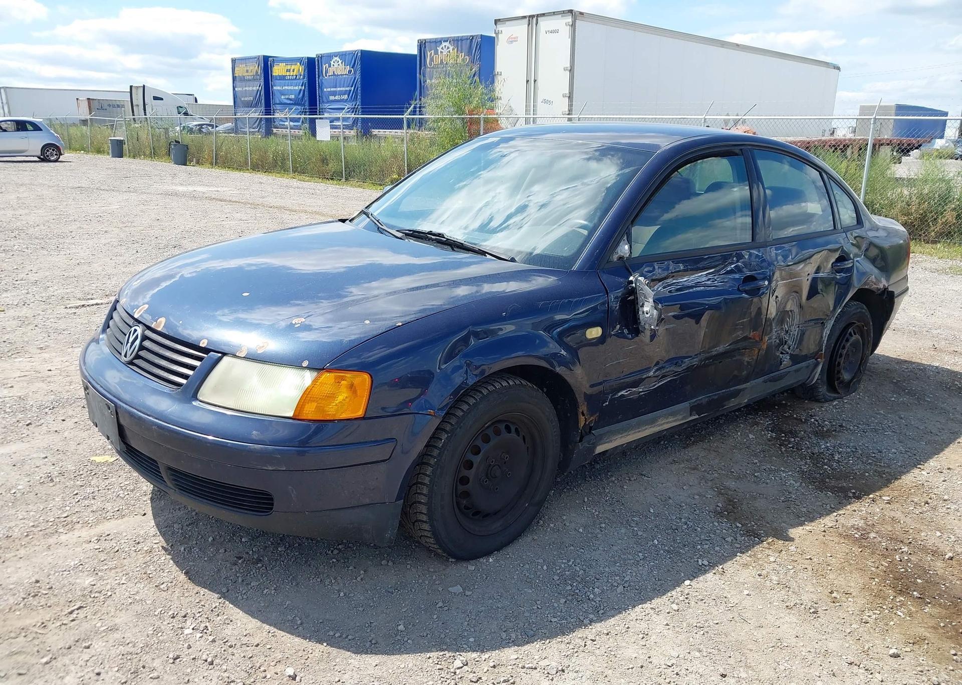1999 VOLKSWAGEN PASSAT GLS
