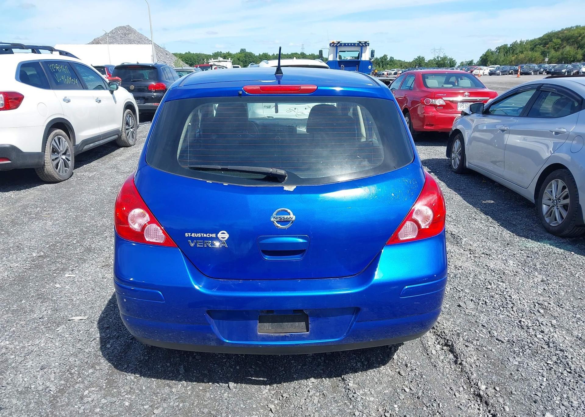 2012 NISSAN VERSA S