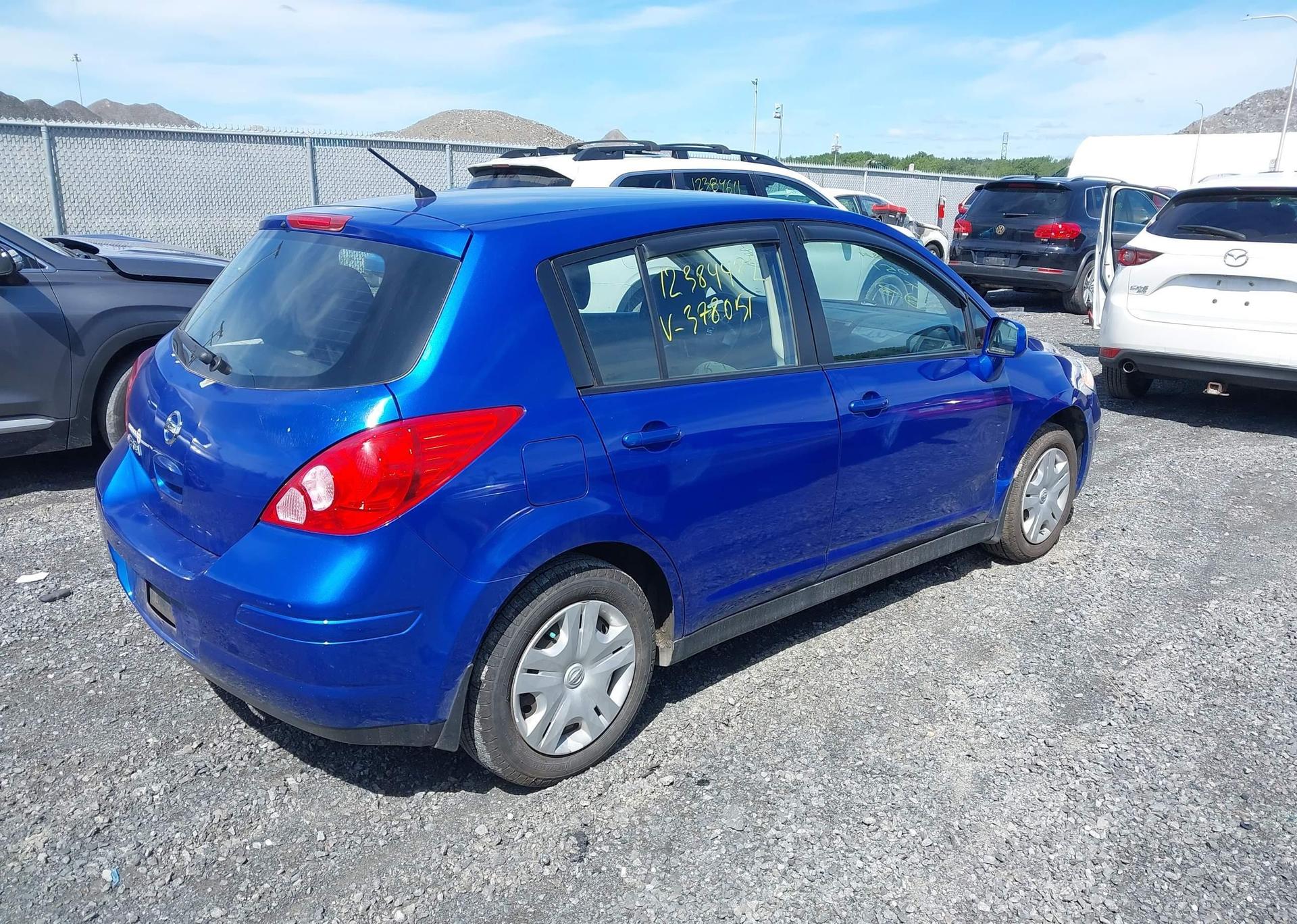 2012 NISSAN VERSA S