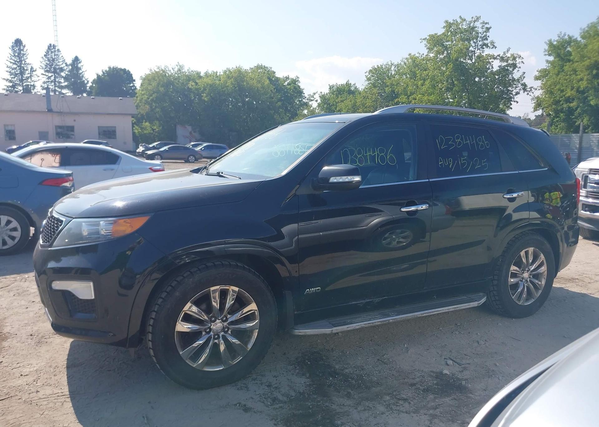 2013 KIA SORENTO SX