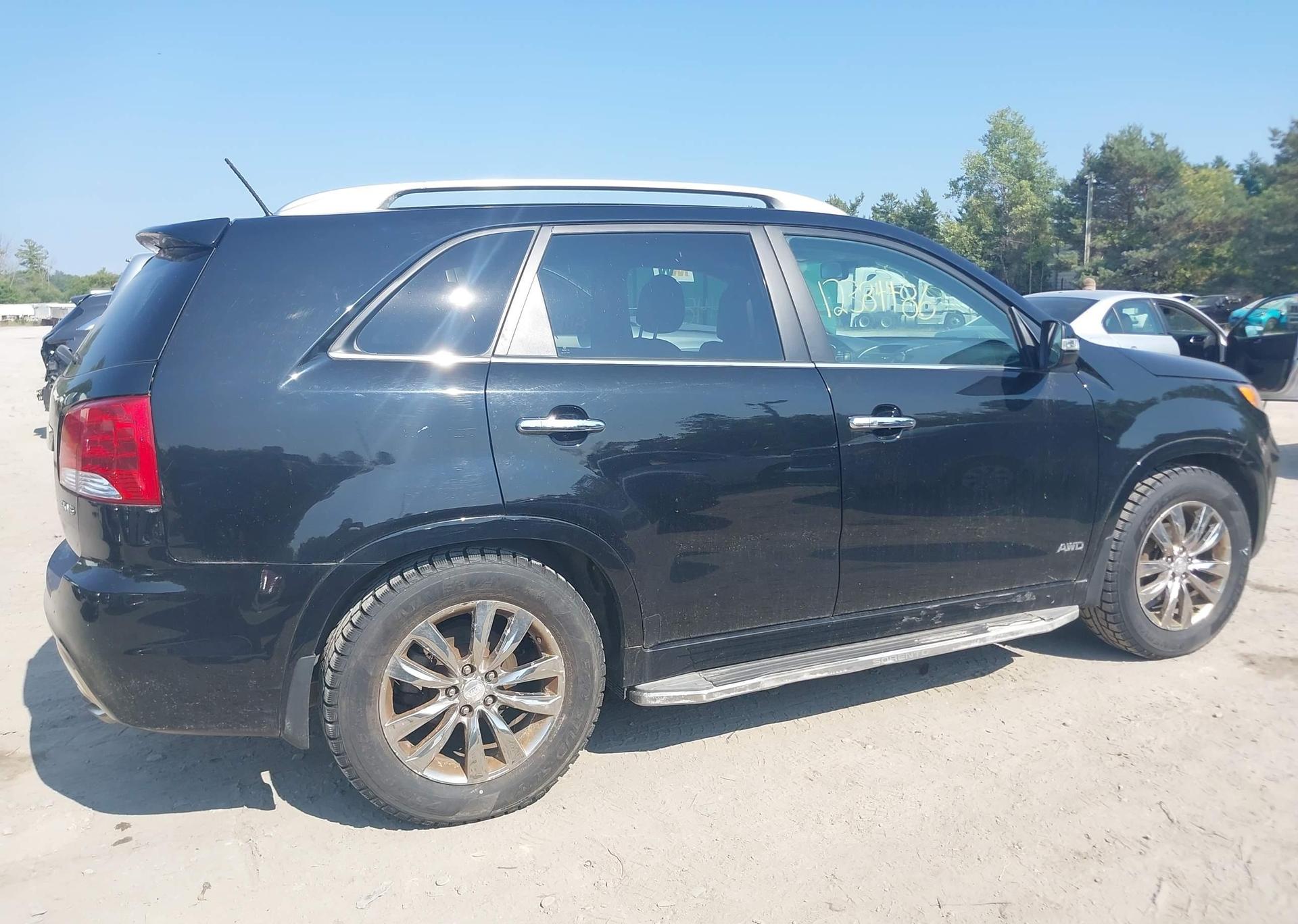 2013 KIA SORENTO SX