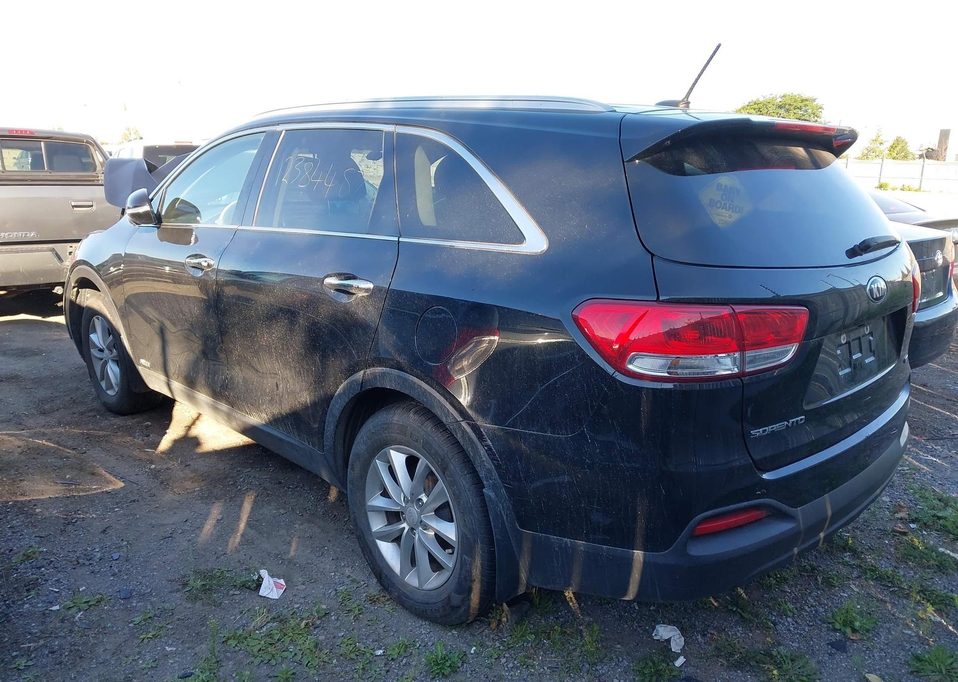 2018 KIA SORENTO LX