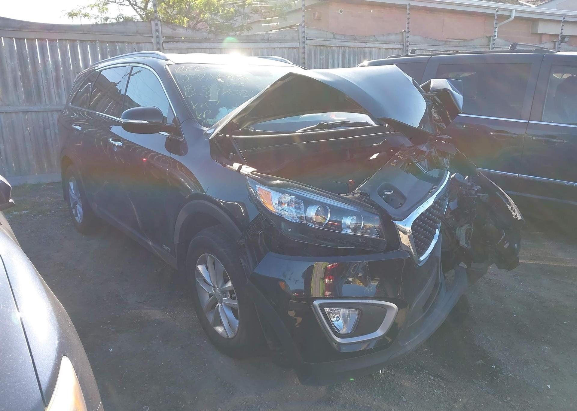 2018 KIA SORENTO LX