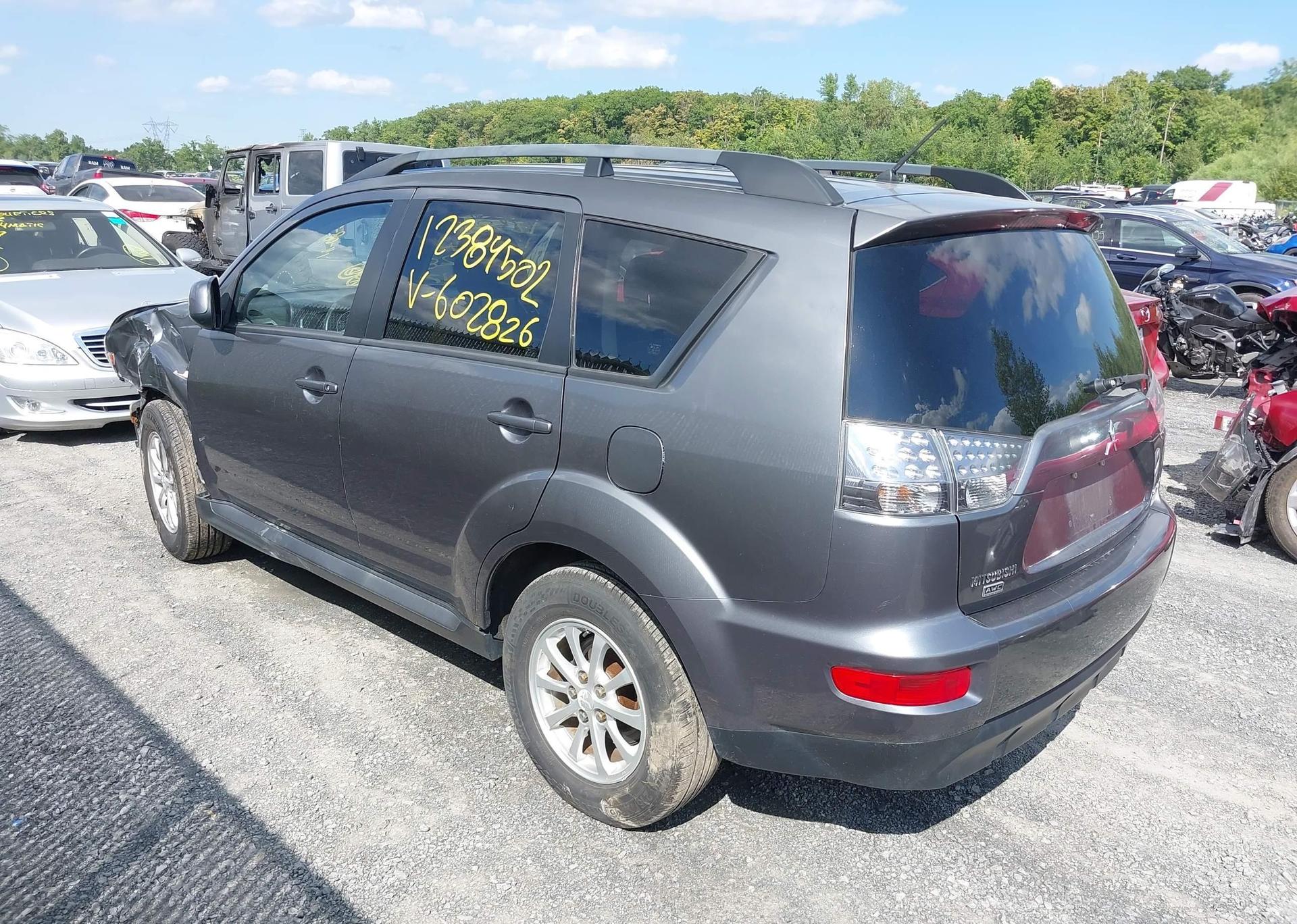 2012 MITSUBISHI outlander