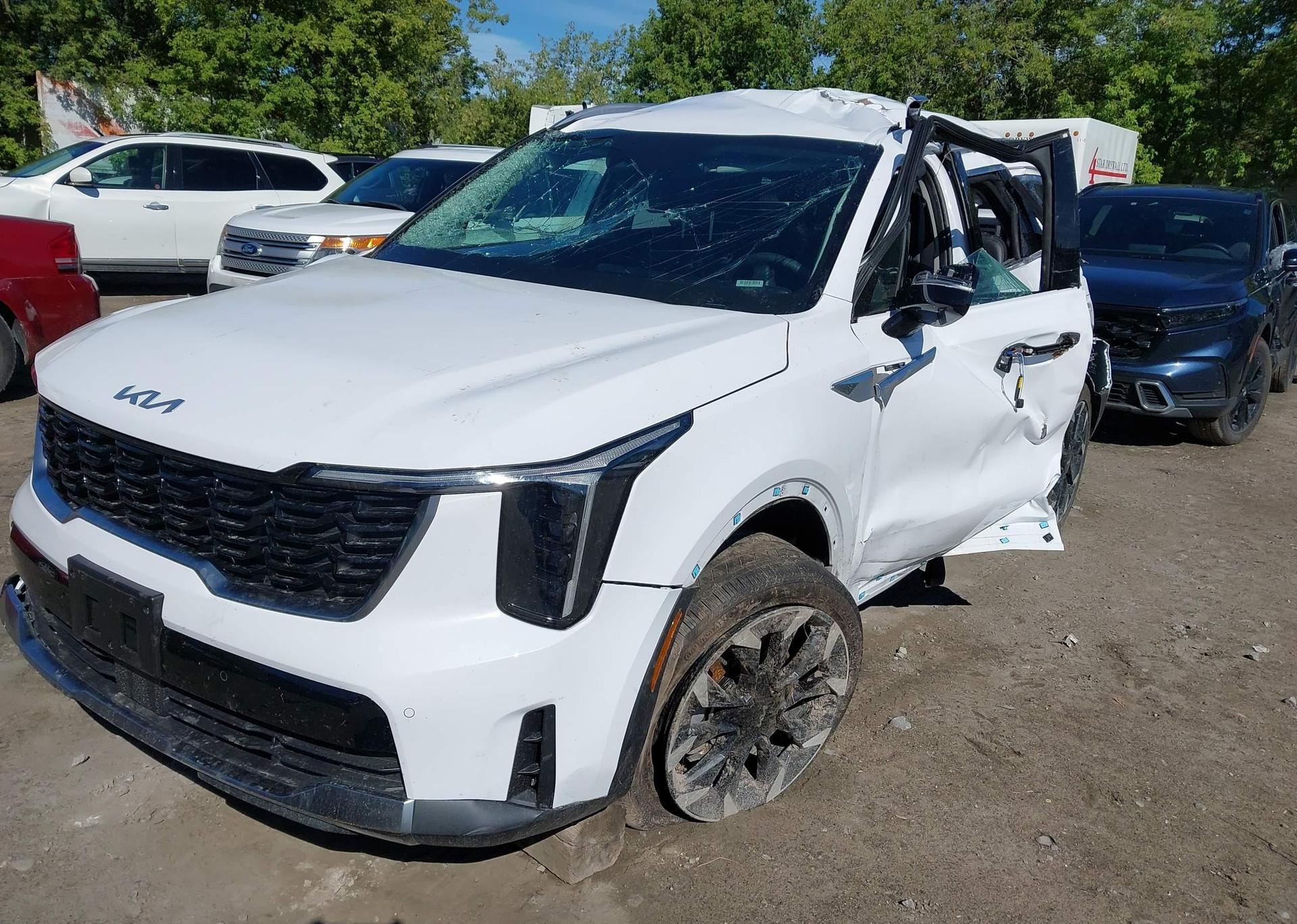 2025 KIA SORENTO EX