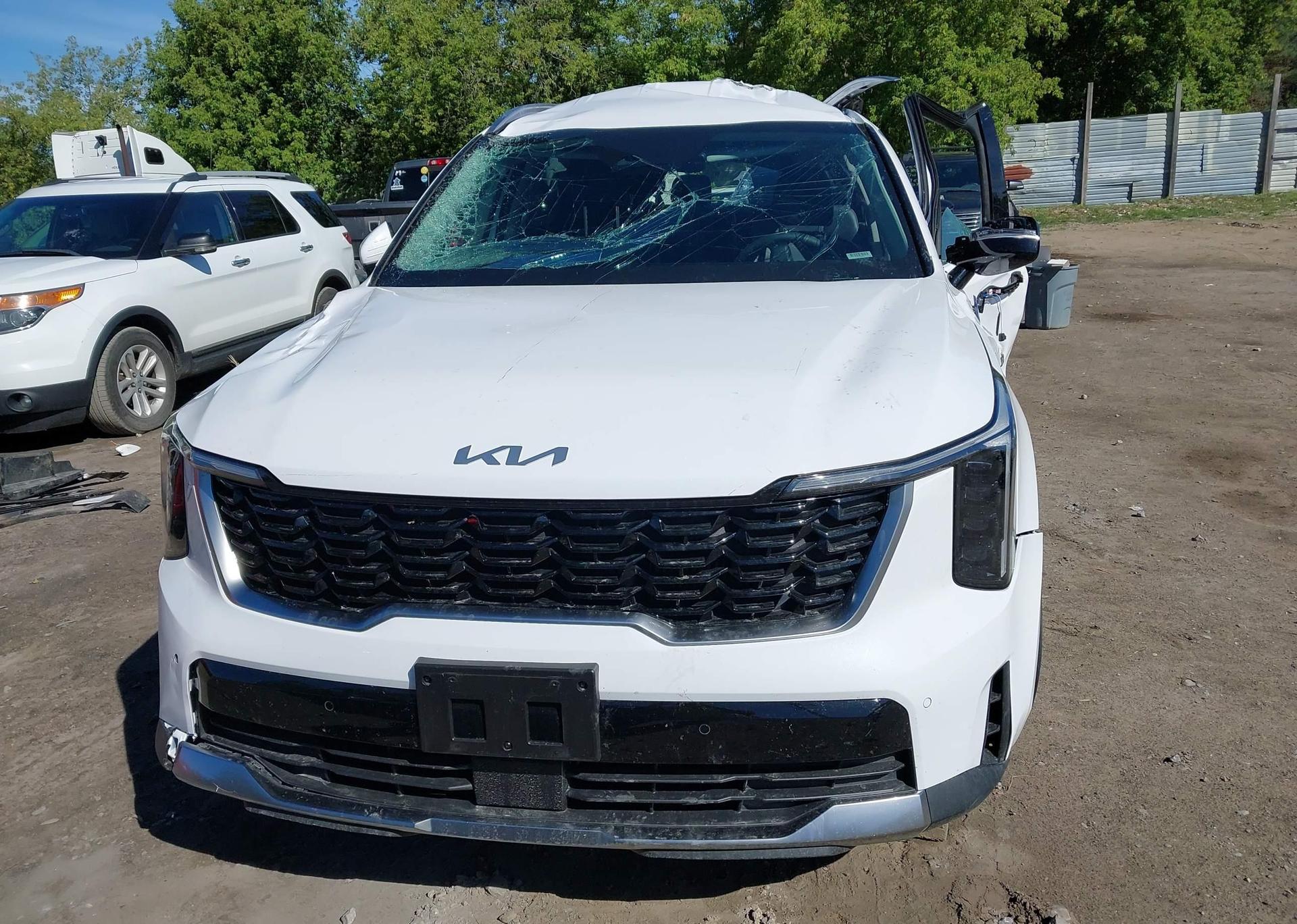 2025 KIA SORENTO EX