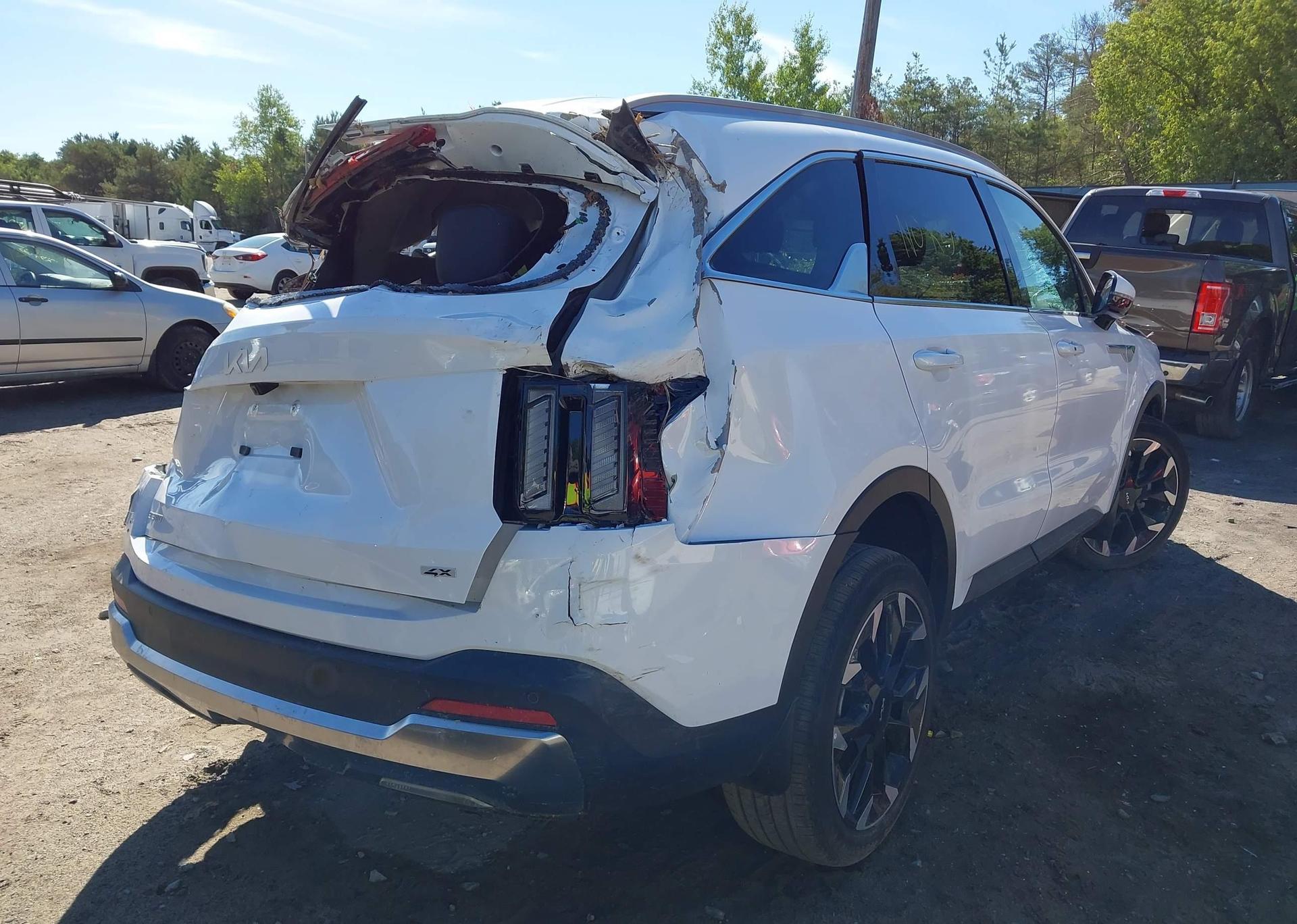 2025 KIA SORENTO EX