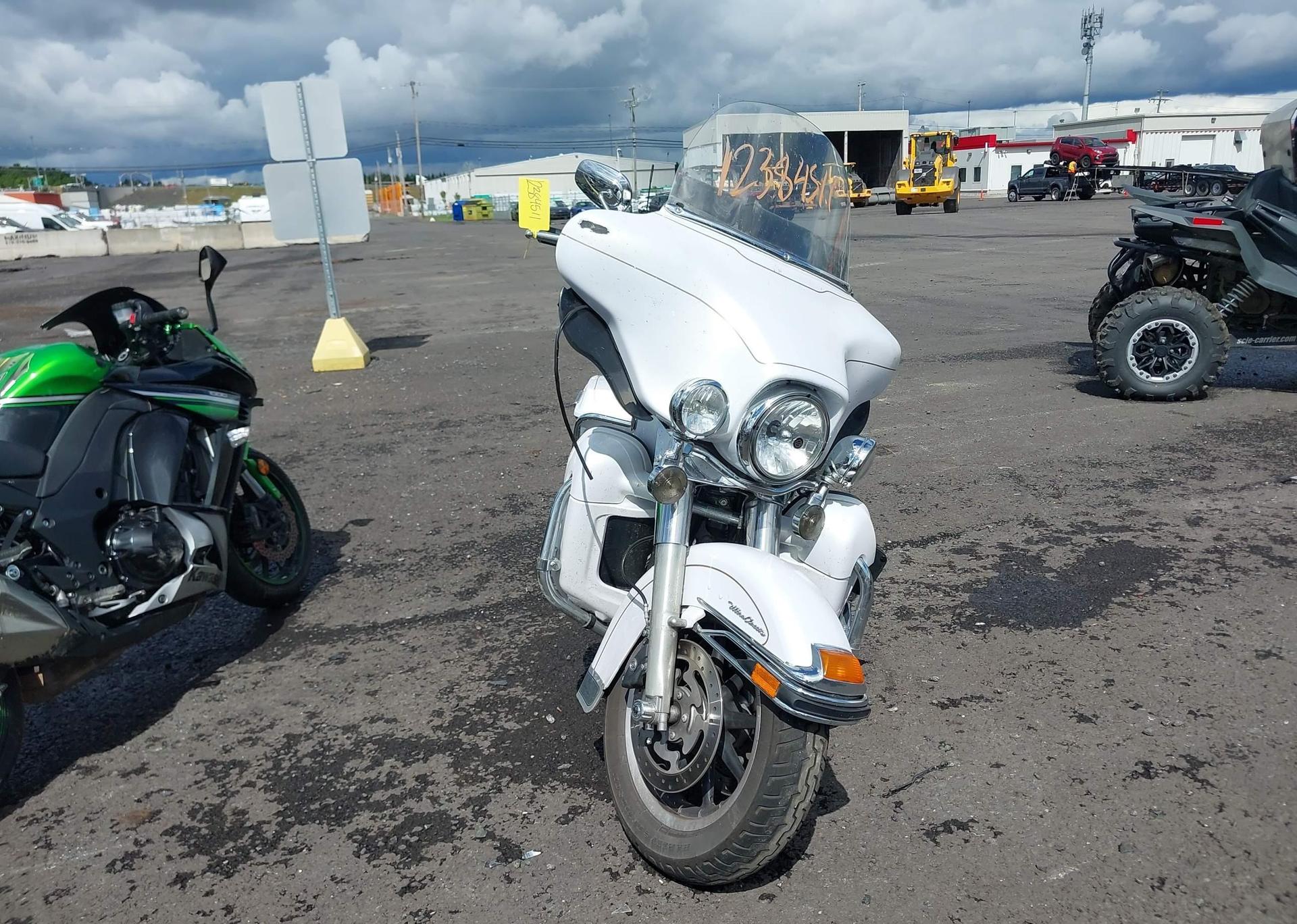 2008 HARLEY-DAVIDSON FLHTCUI