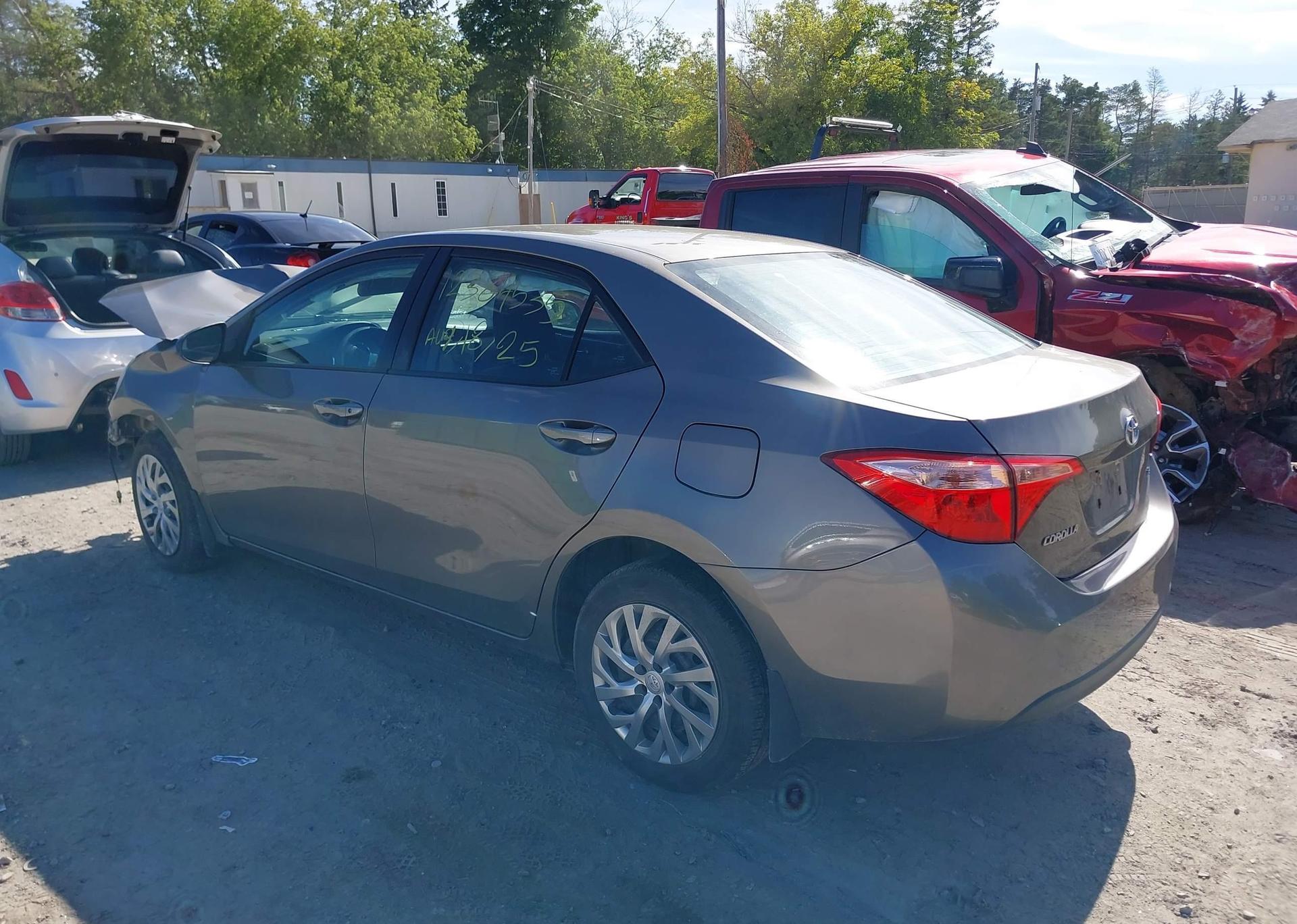 2019 TOYOTA COROLLA LE