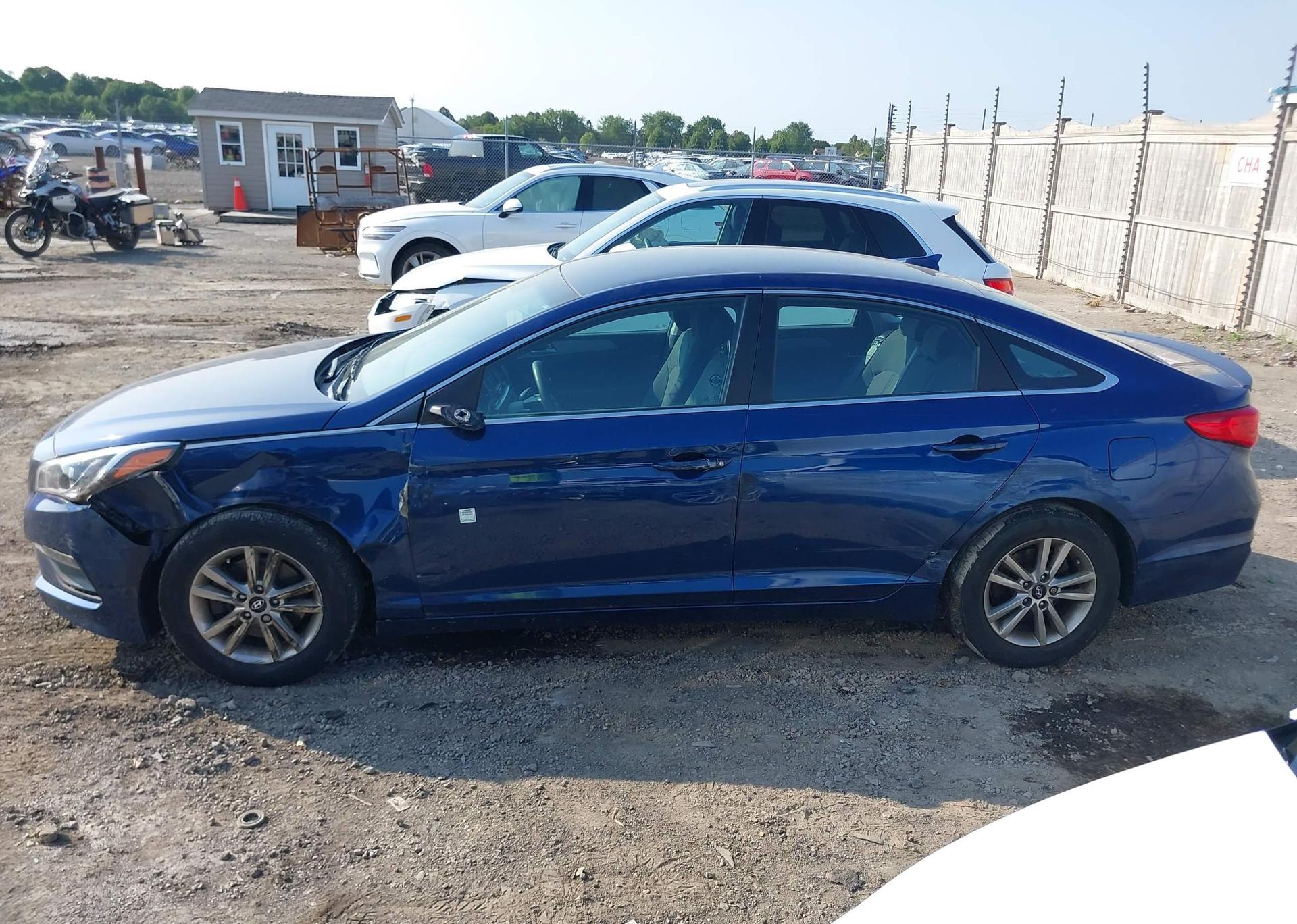 2016 HYUNDAI SONATA SE
