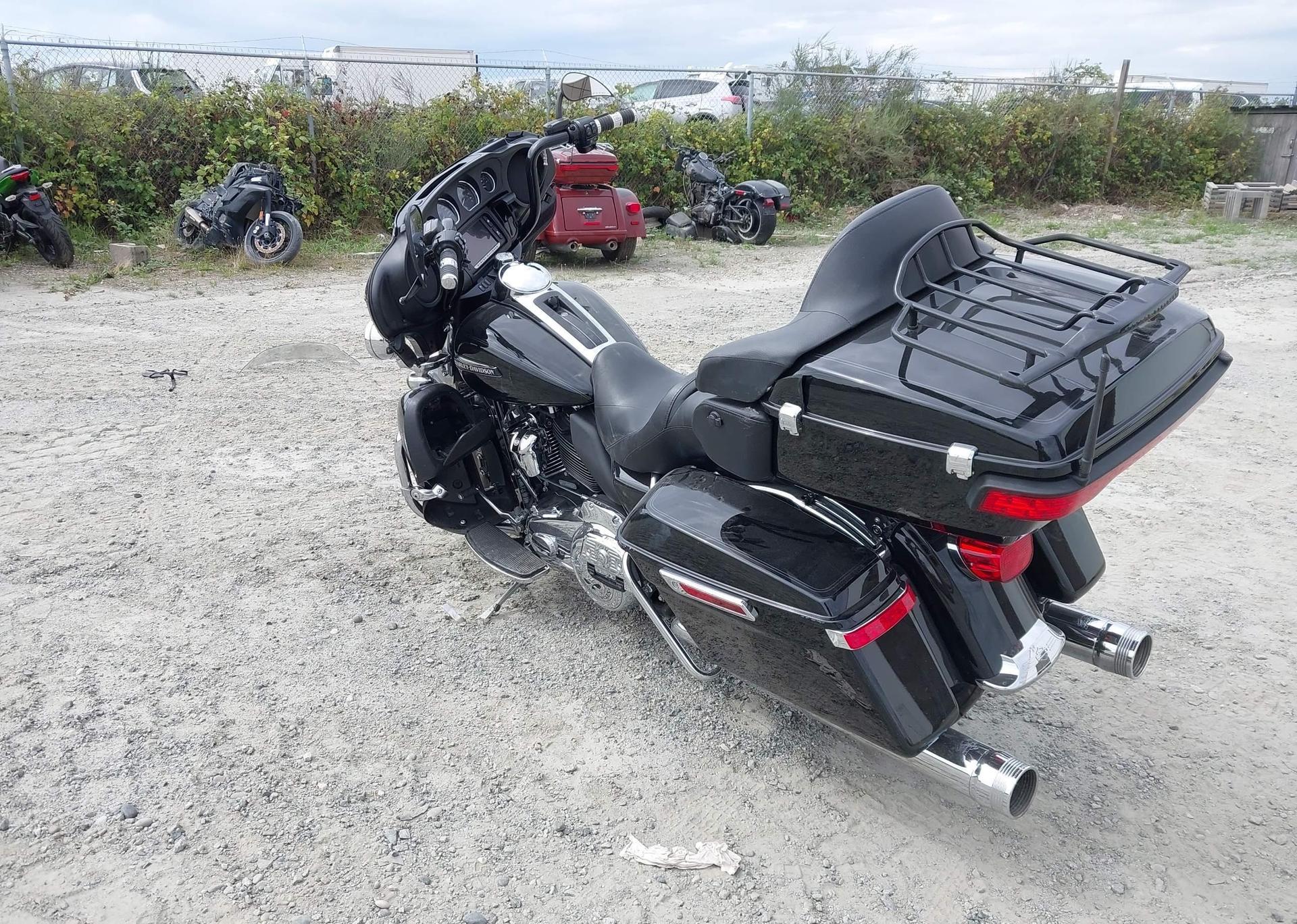 2018 HARLEY-DAVIDSON FLHTCU ULTRA CLASSIC ELECTRA GLD
