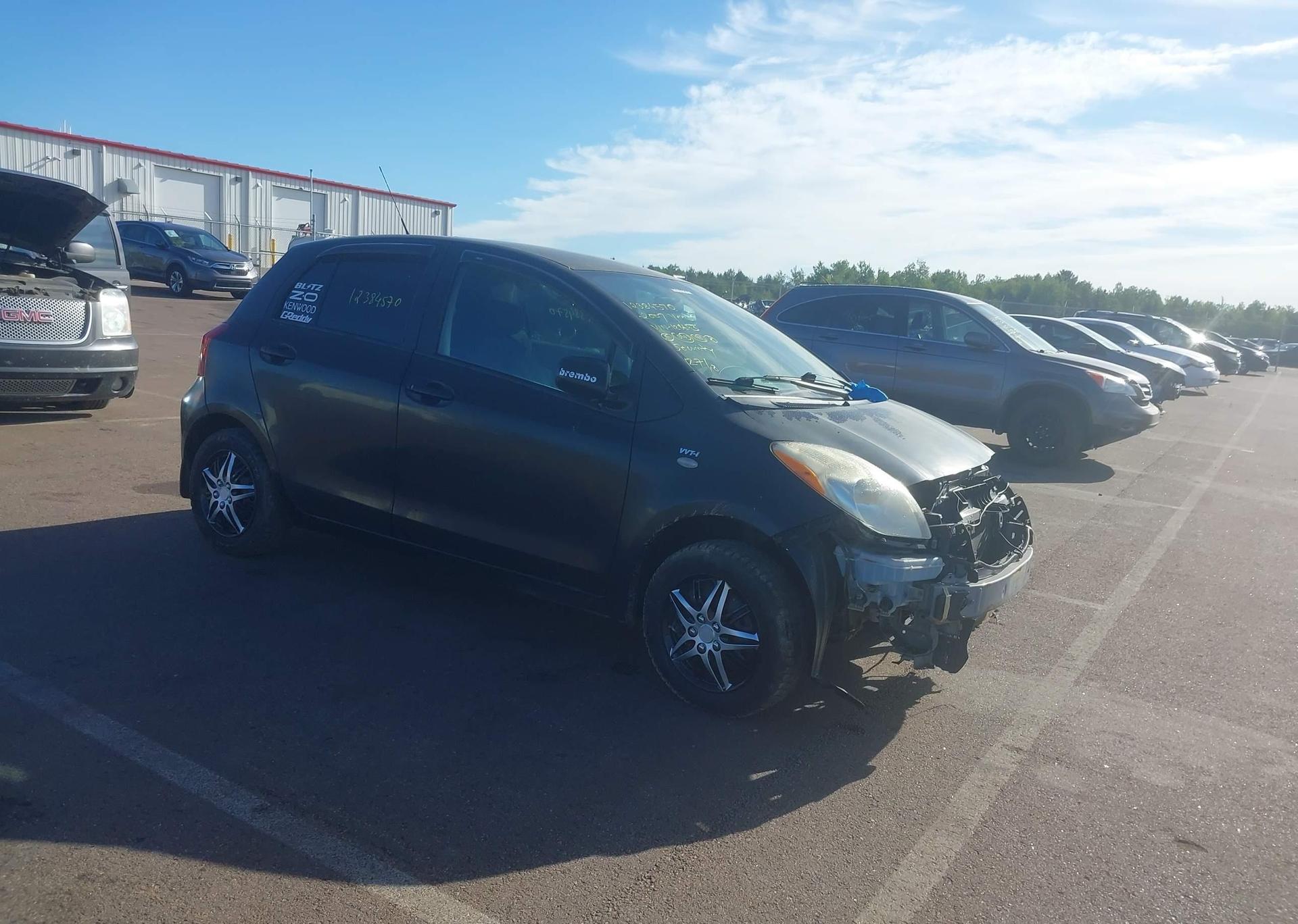 2007 TOYOTA YARIS LE