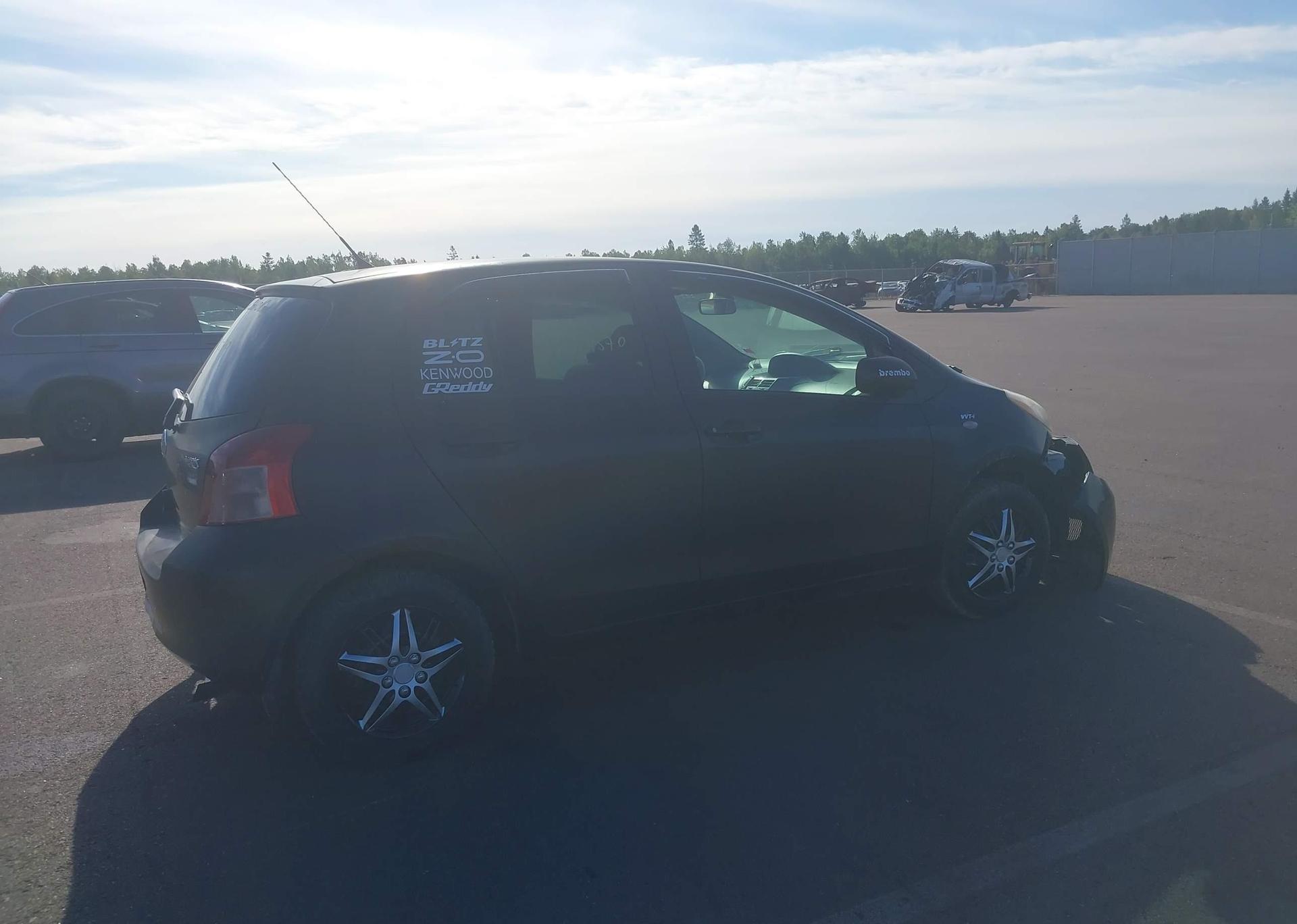 2007 TOYOTA YARIS LE