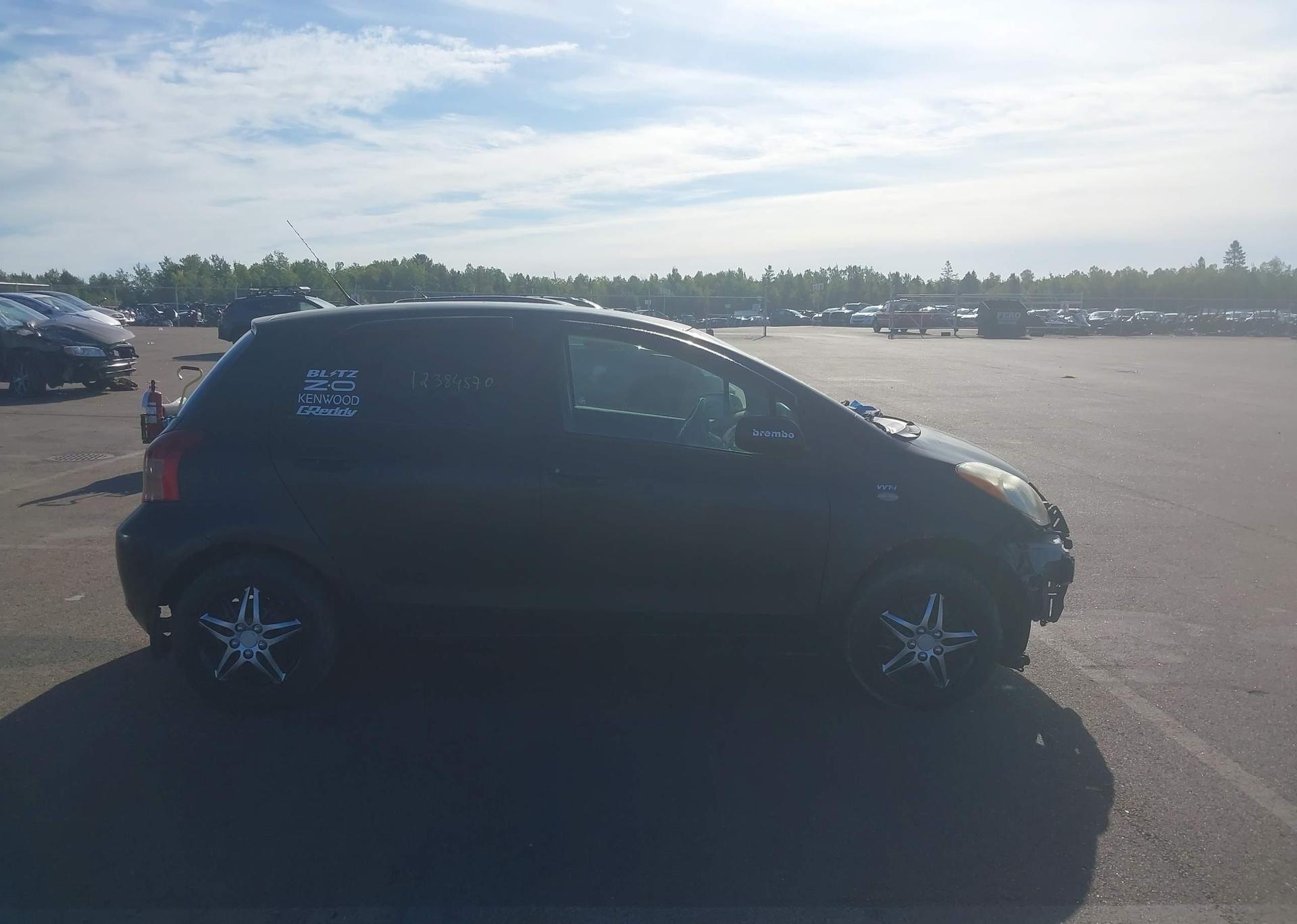 2007 TOYOTA YARIS LE