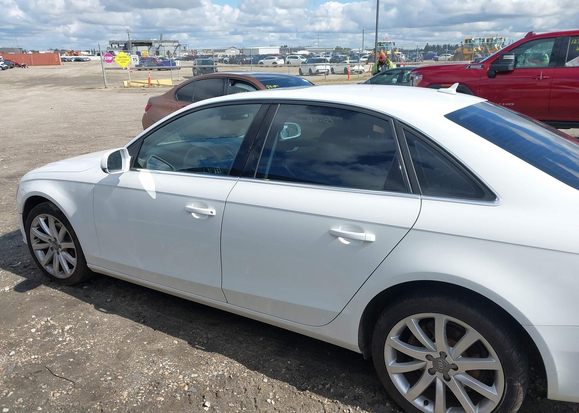2014 AUDI A4 2.0 KOMFORT