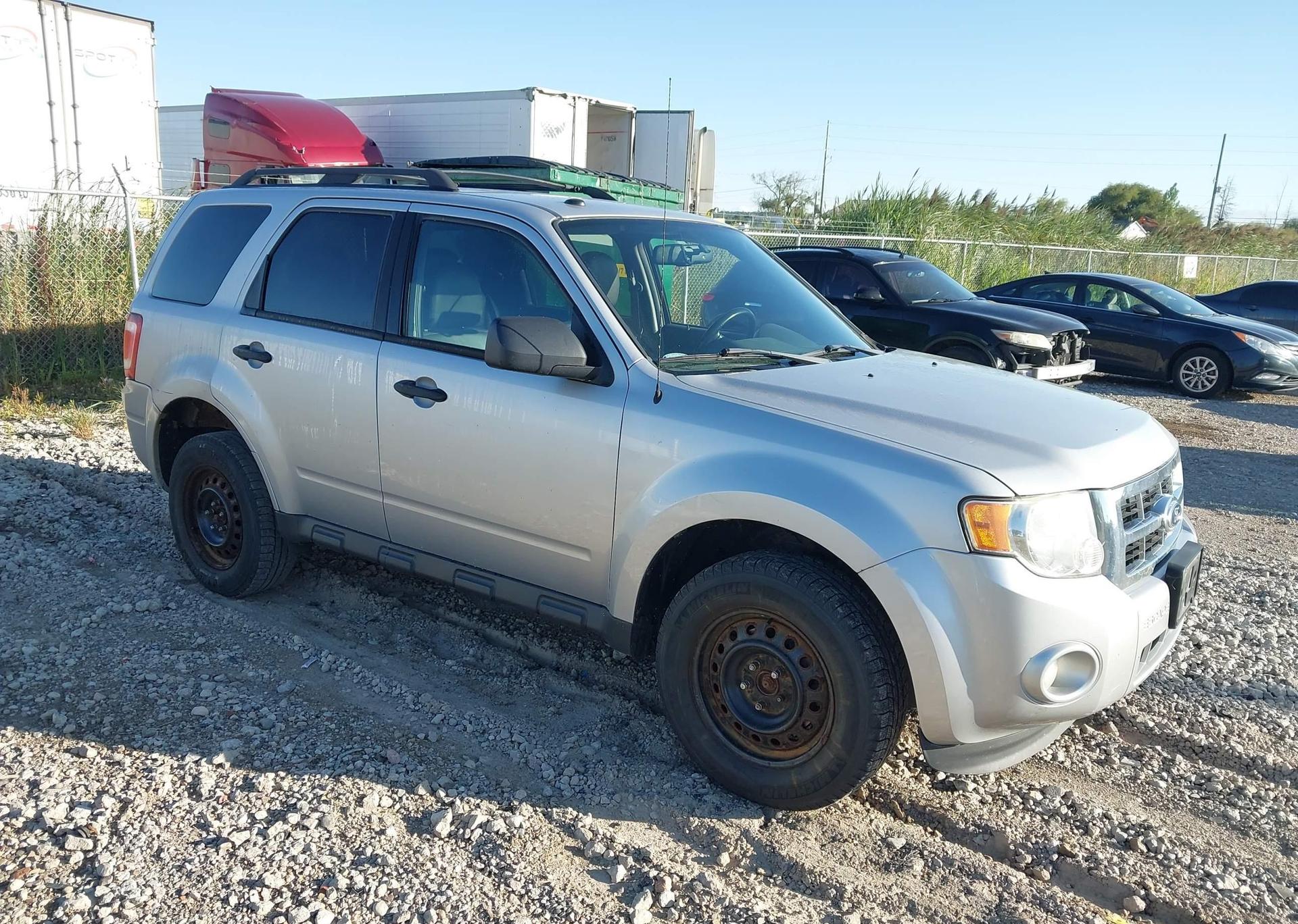 2012 FORD ESCAPE XLT