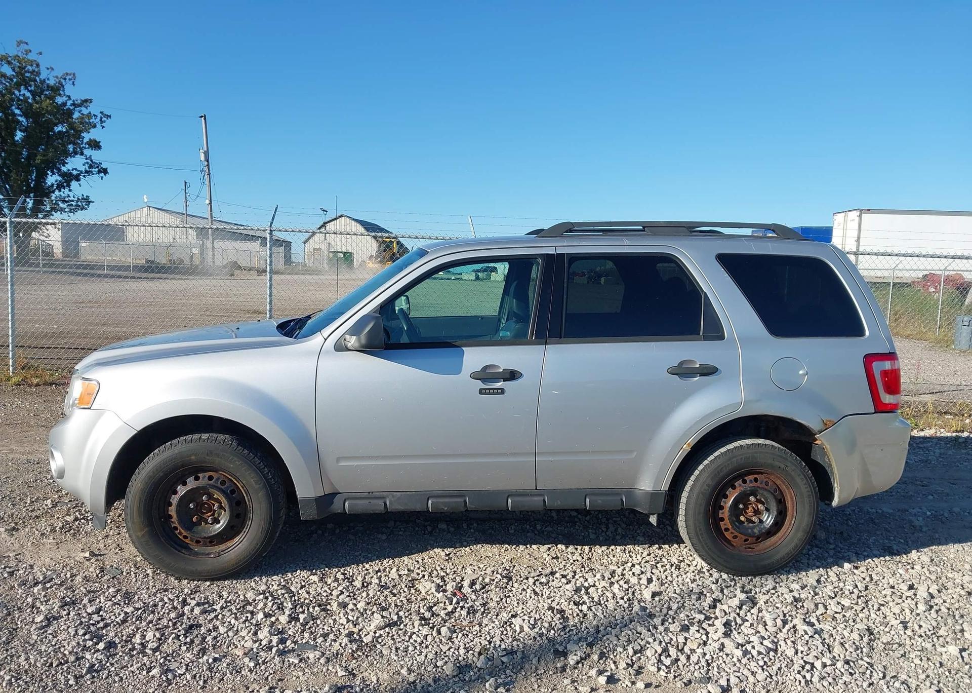 2012 FORD ESCAPE XLT