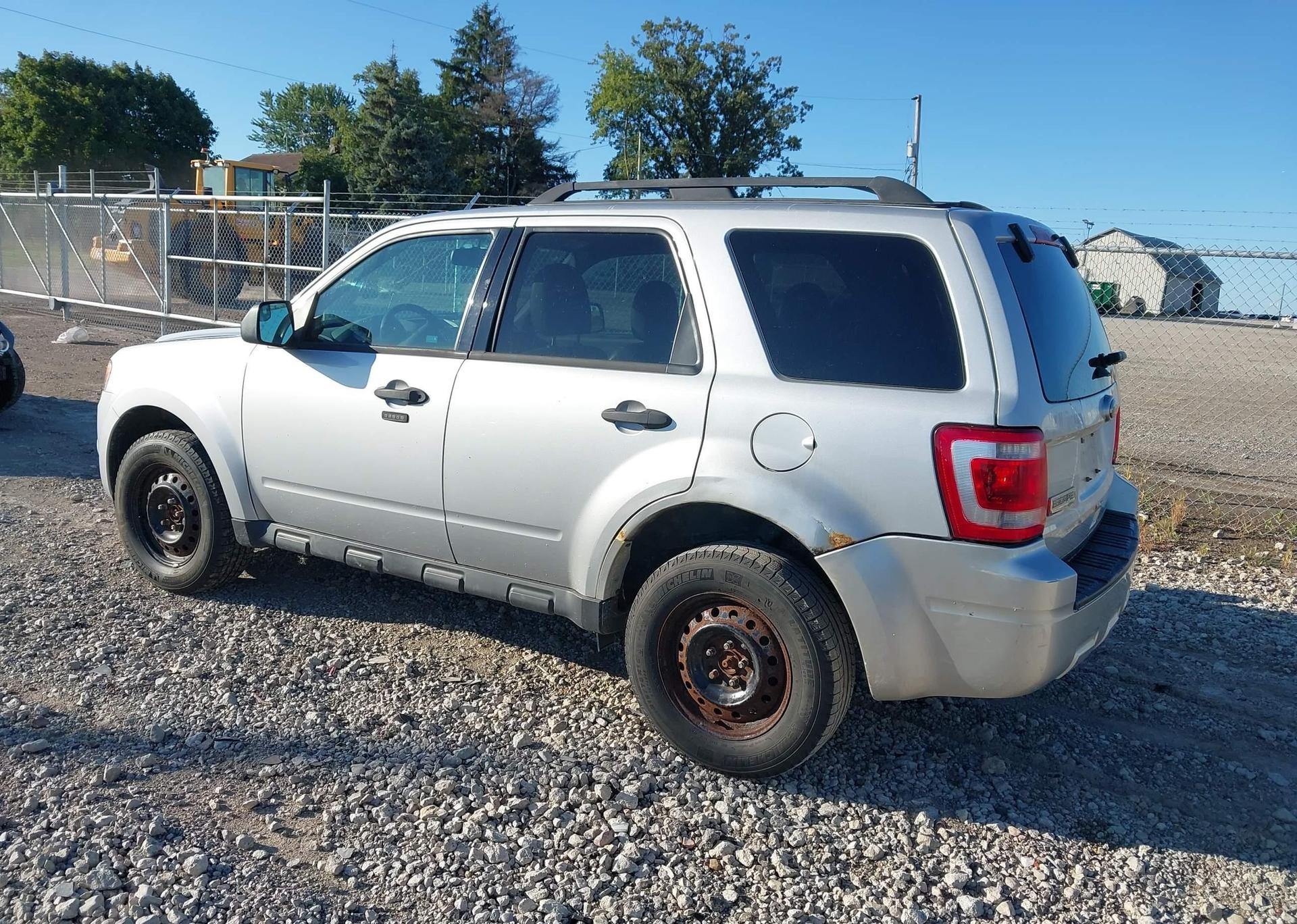 2012 FORD ESCAPE XLT