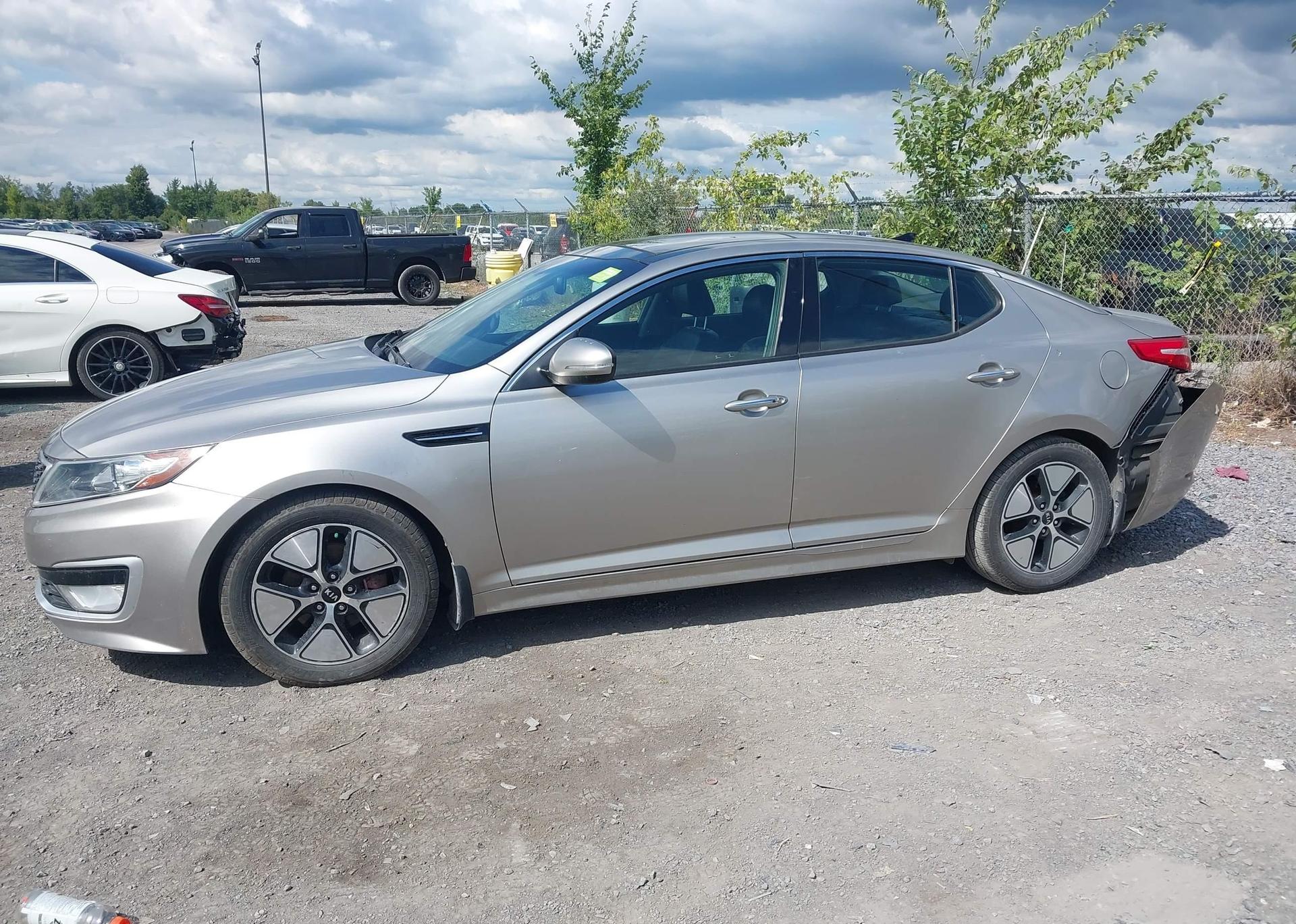 2013 KIA OPTIMA HYBRID