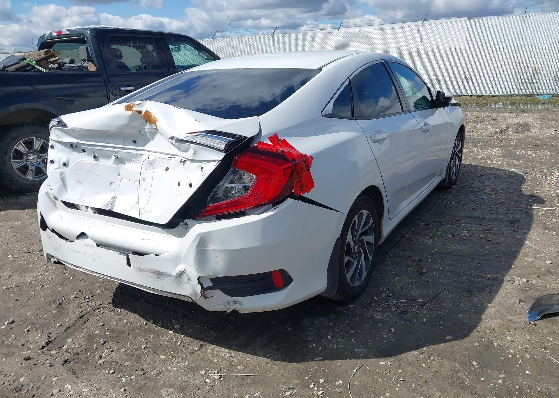 2018 HONDA CIVIC EX