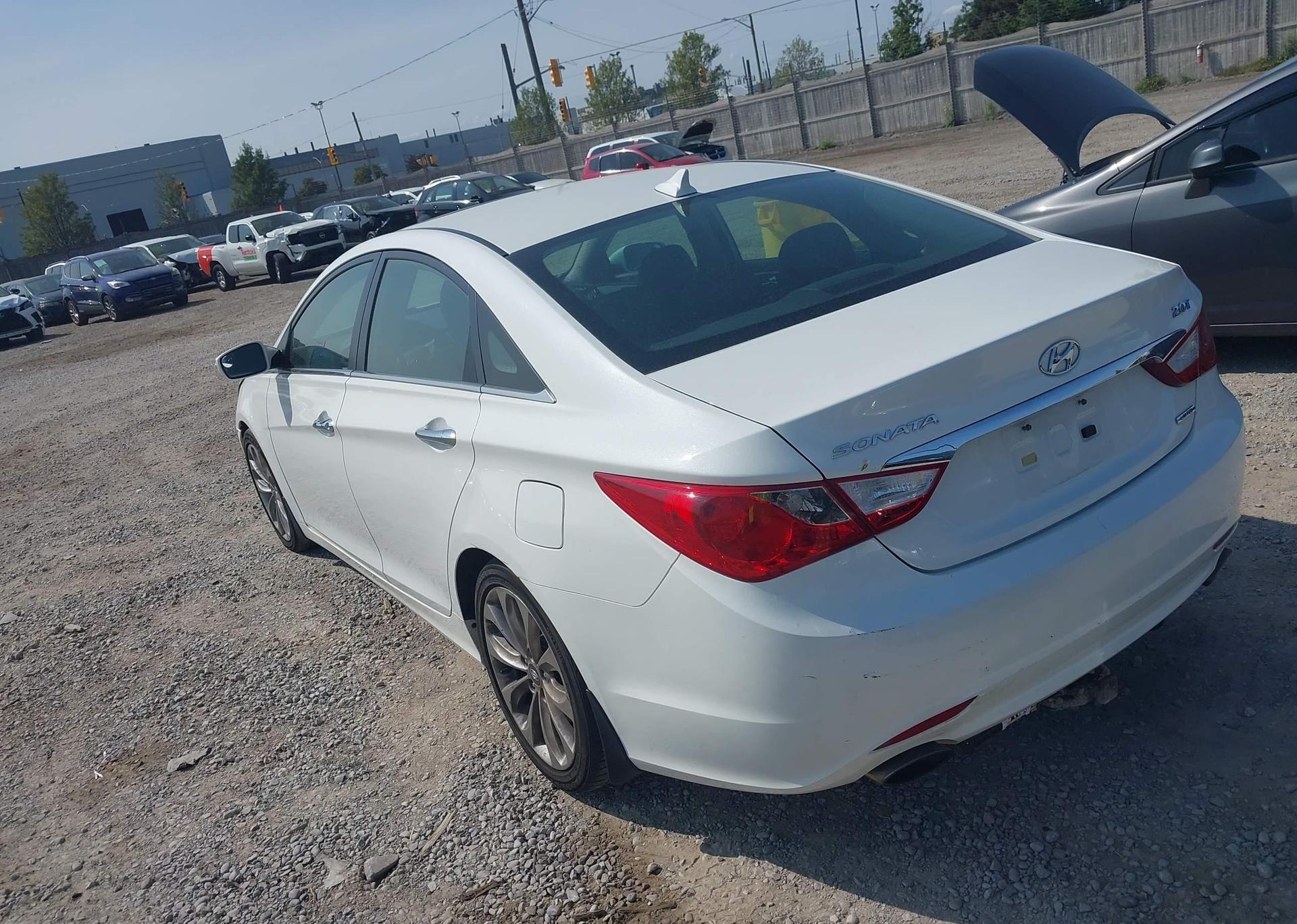 2011 HYUNDAI SONATA 2.0T LIMITED