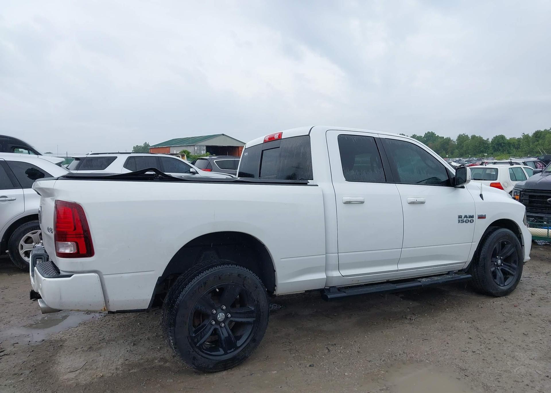 2017 RAM 1500 SPORT
