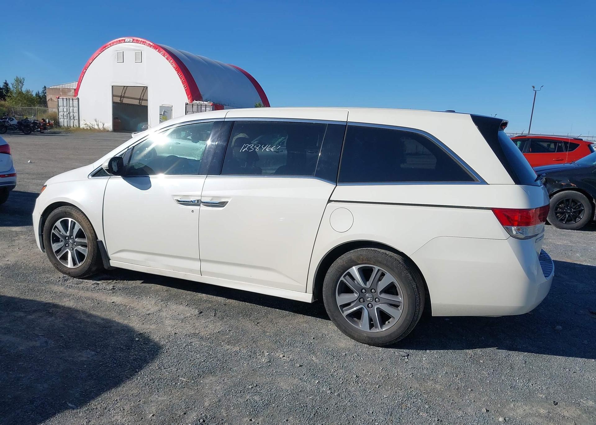 2016 HONDA ODYSSEY TOURING