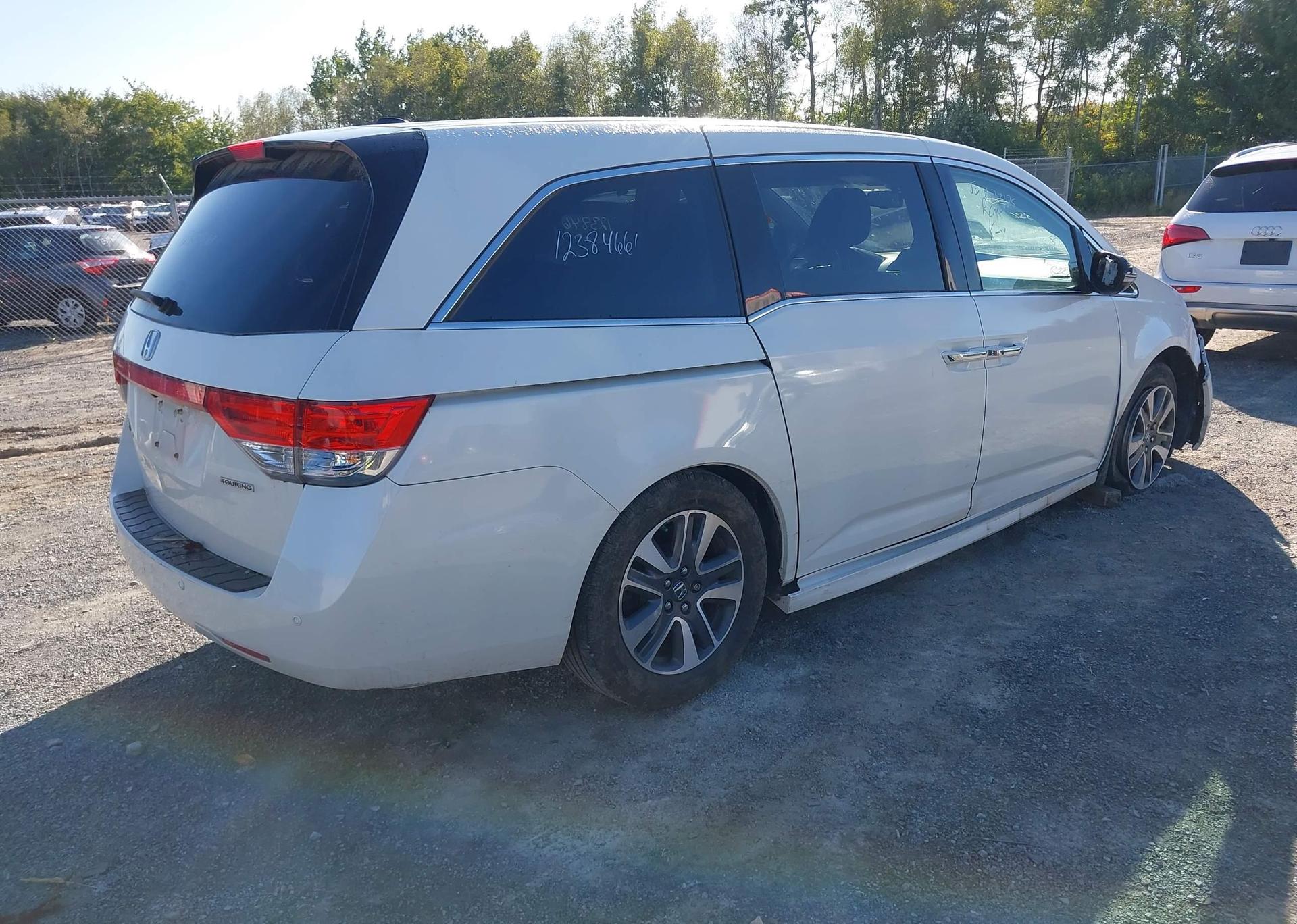 2016 HONDA ODYSSEY TOURING