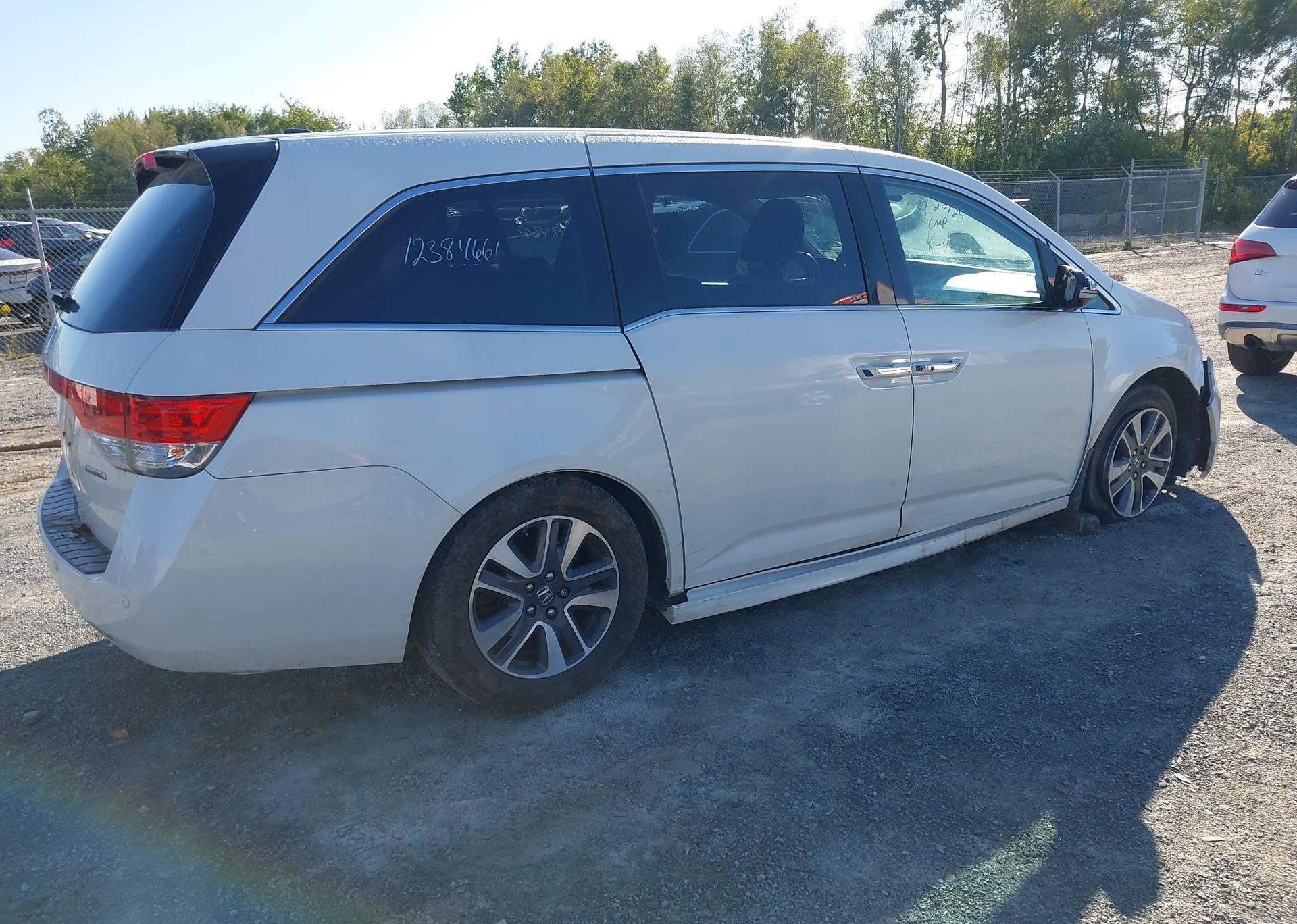 2016 HONDA ODYSSEY TOURING