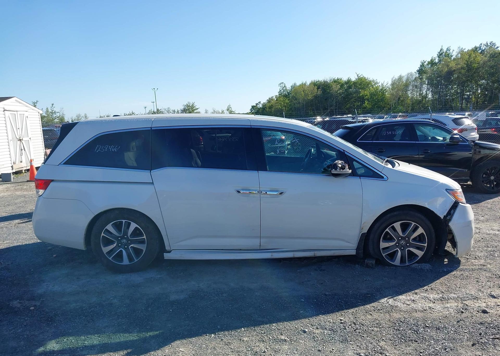 2016 HONDA ODYSSEY TOURING