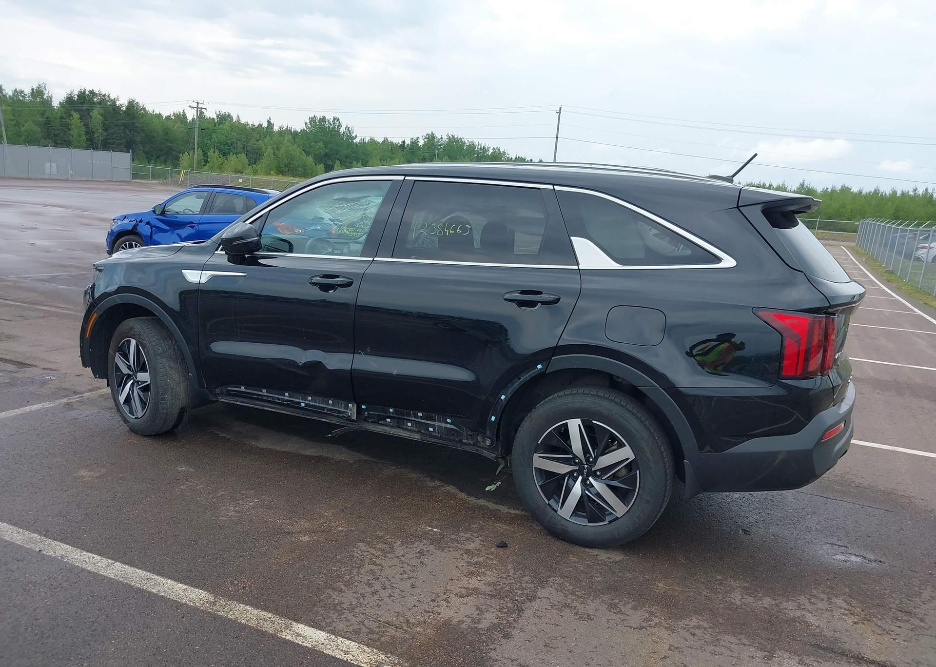 2022 KIA SORENTO 2.5L LX PREMIUM