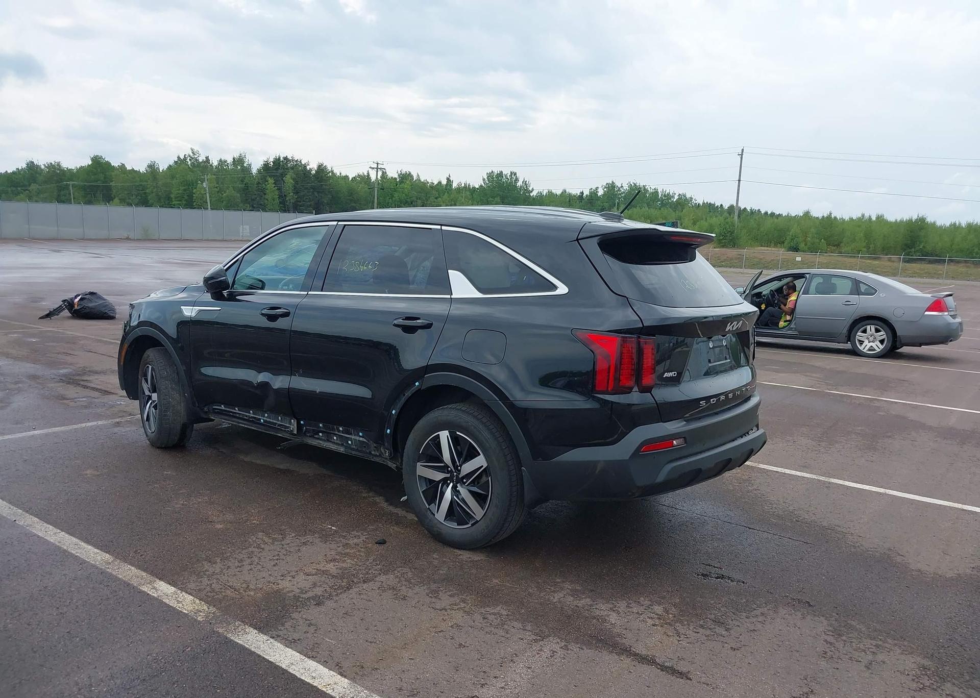 2022 KIA SORENTO 2.5L LX PREMIUM