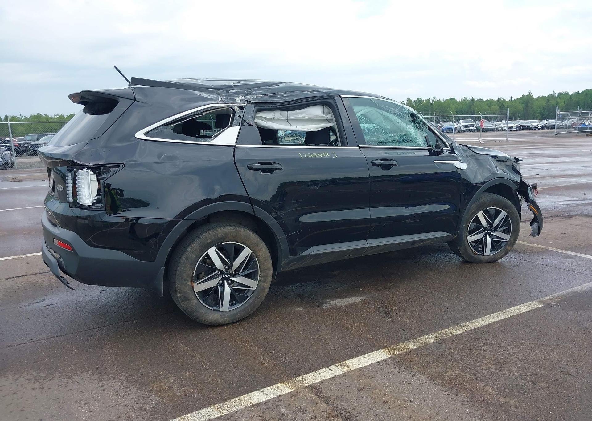 2022 KIA SORENTO 2.5L LX PREMIUM