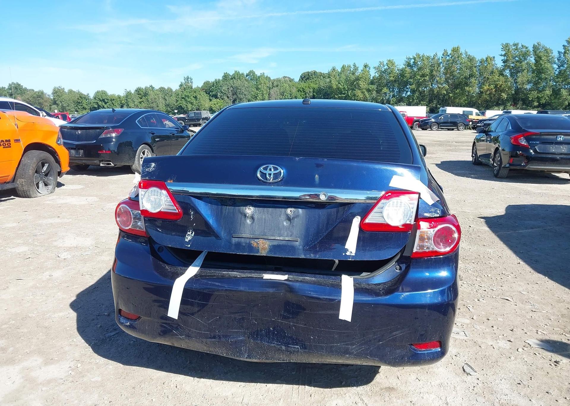2013 TOYOTA COROLLA CE