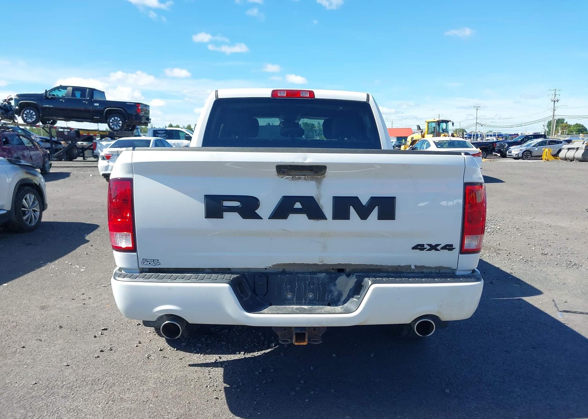 2020 RAM 1500 CLASSIC ST