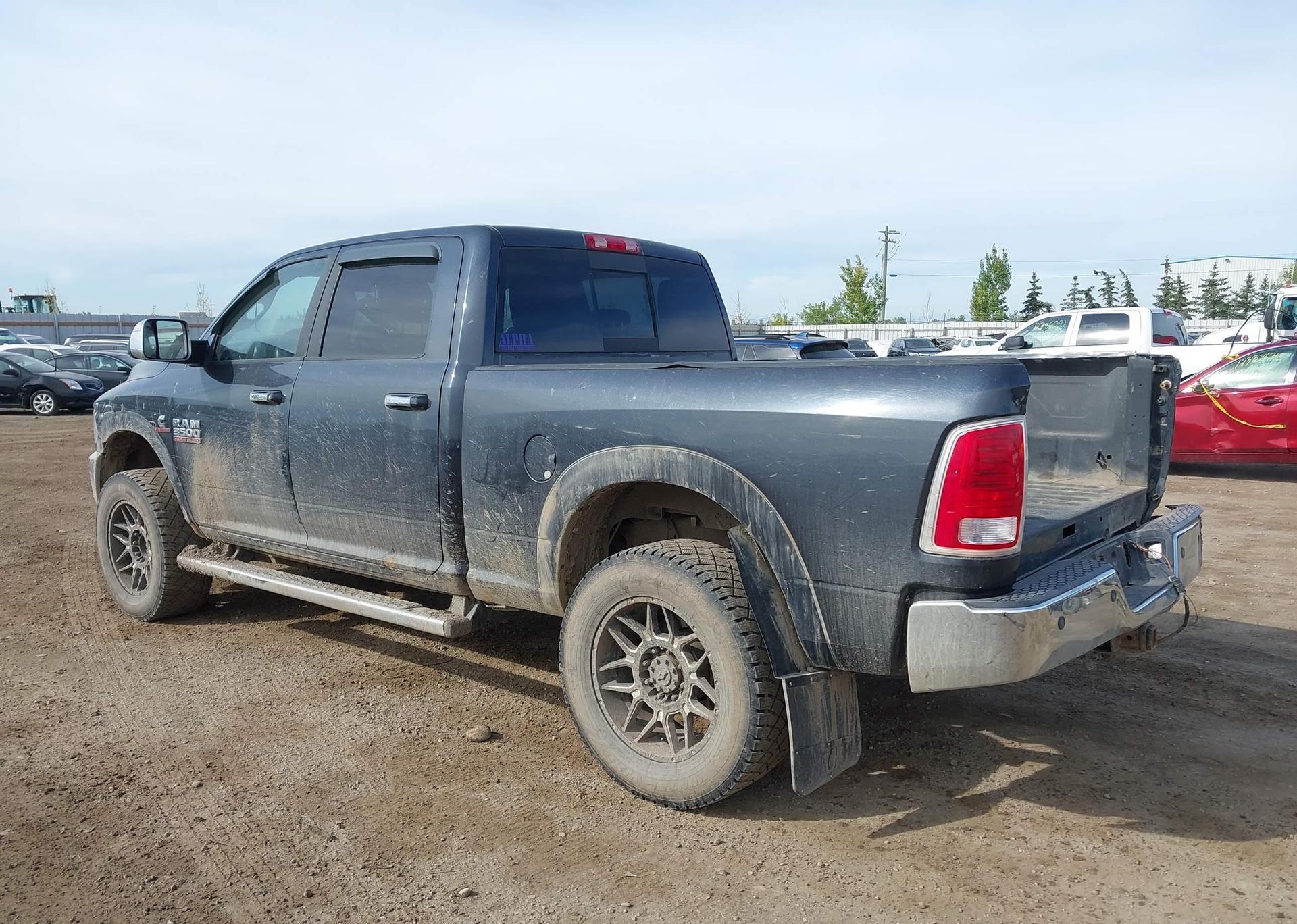 2014 RAM 3500 LARAMIE