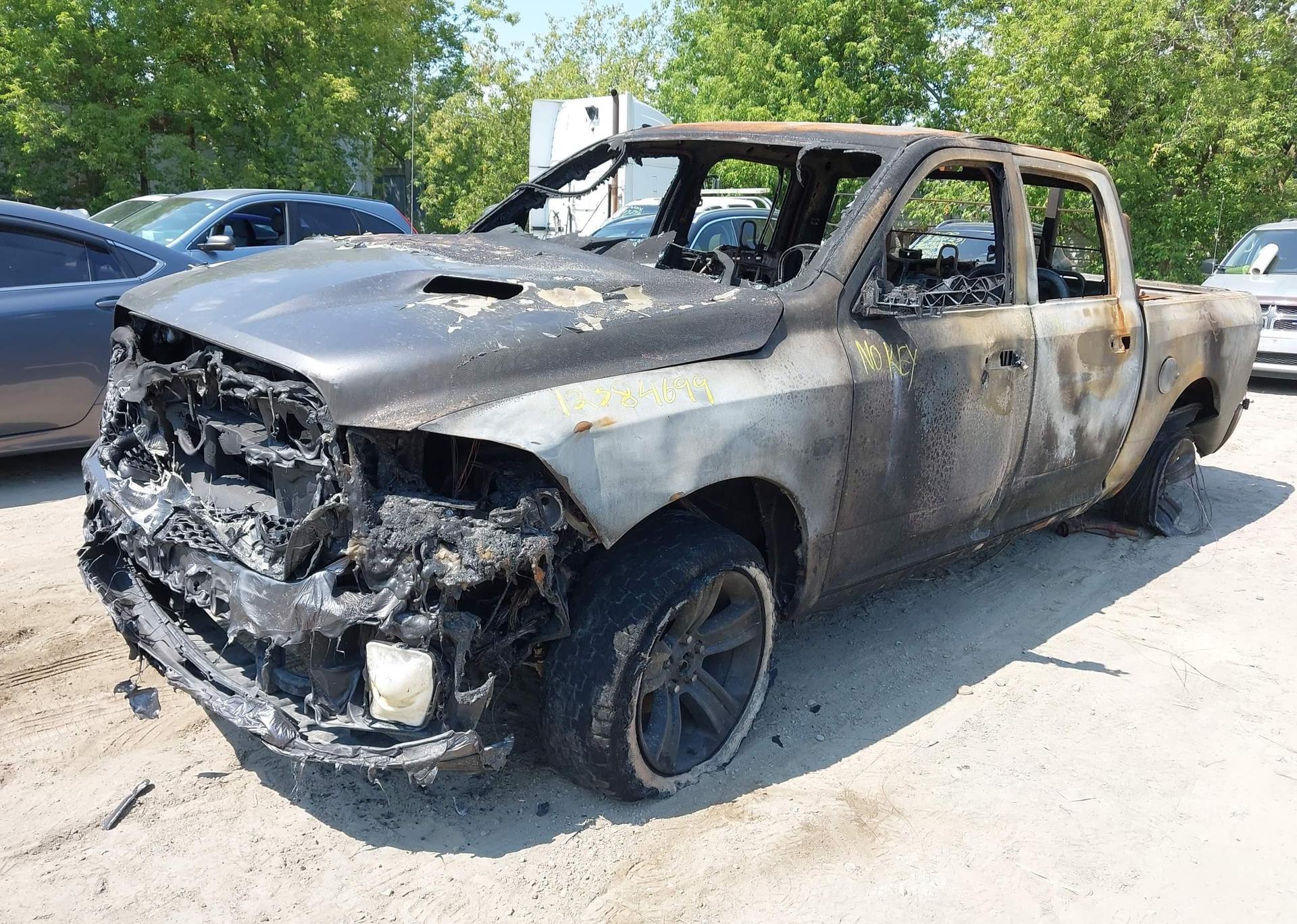 2018 RAM 1500 SPORT