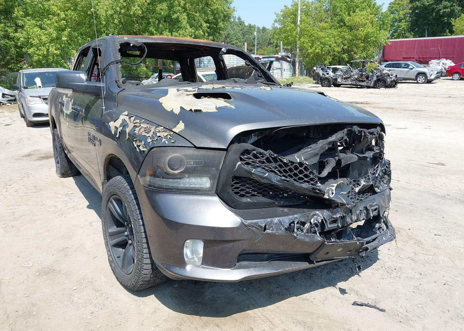 2018 RAM 1500 SPORT