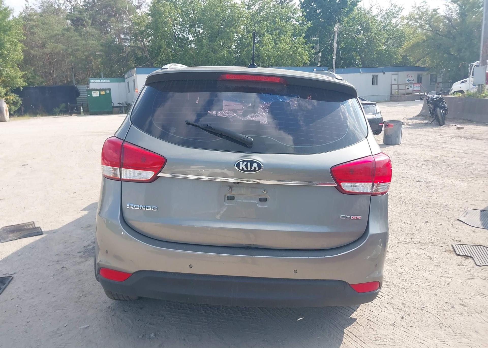 2014 KIA RONDO EX