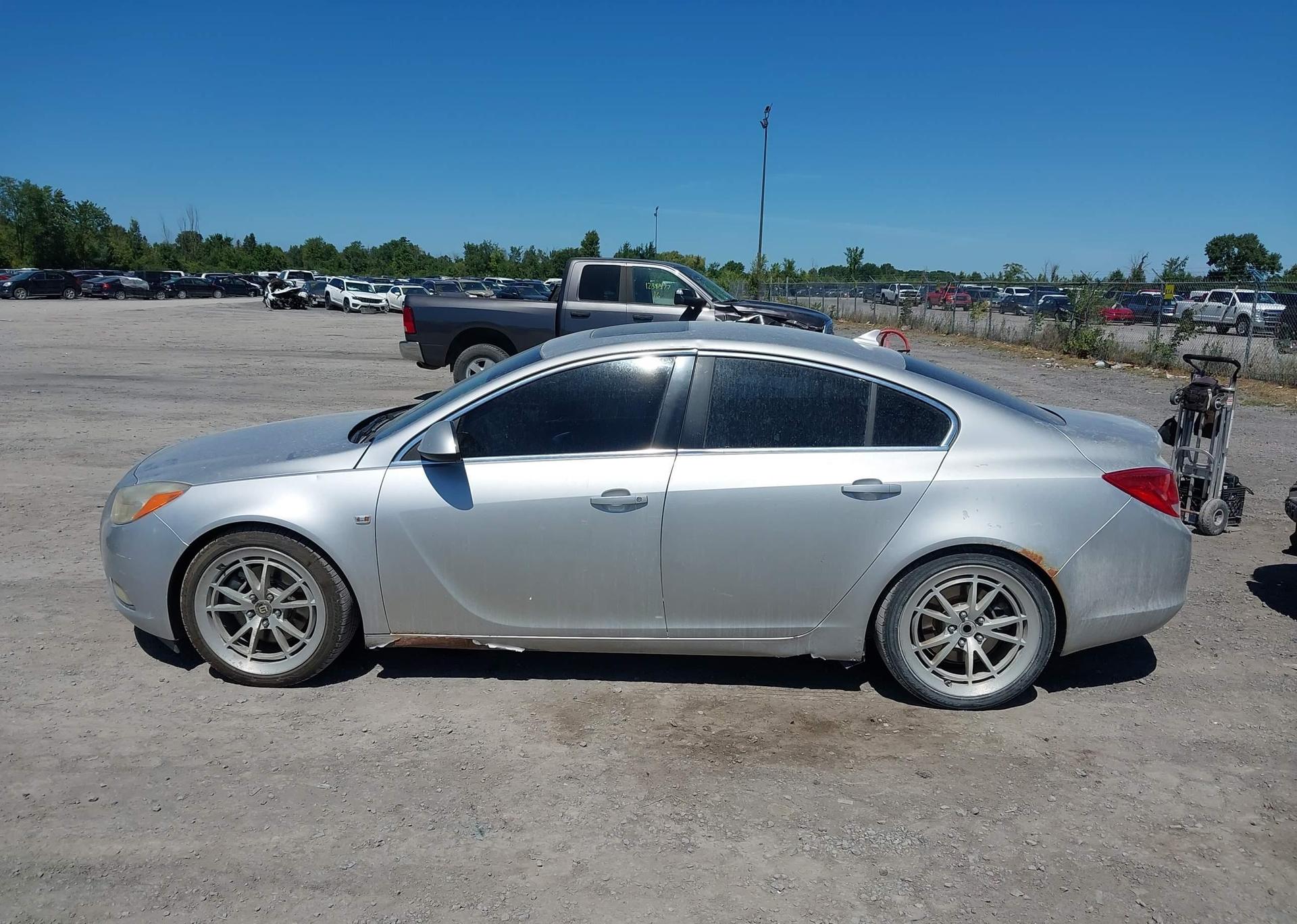 2011 BUICK REGAL CXL TURBO