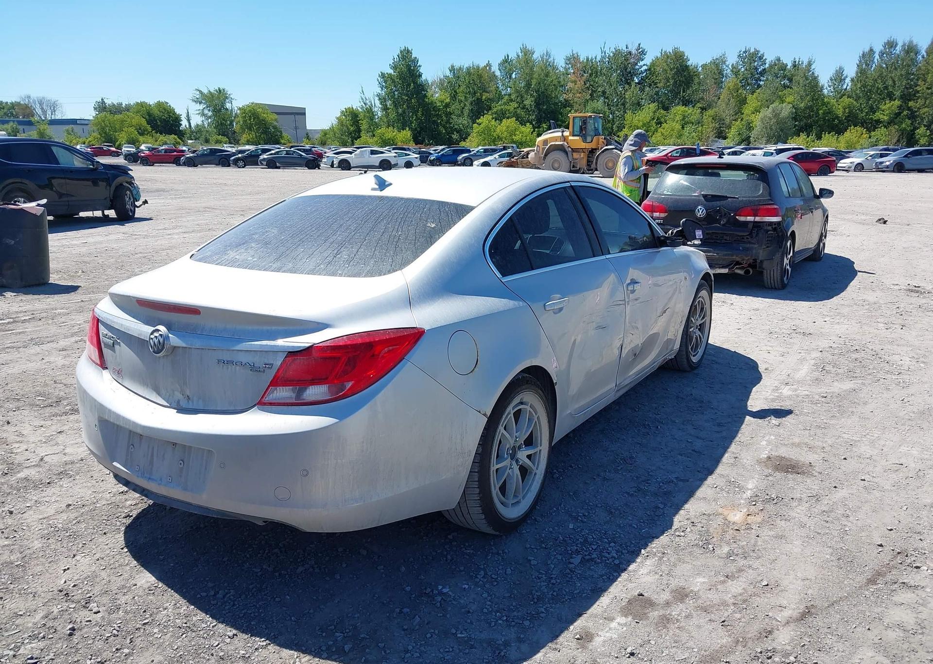 2011 BUICK REGAL CXL TURBO