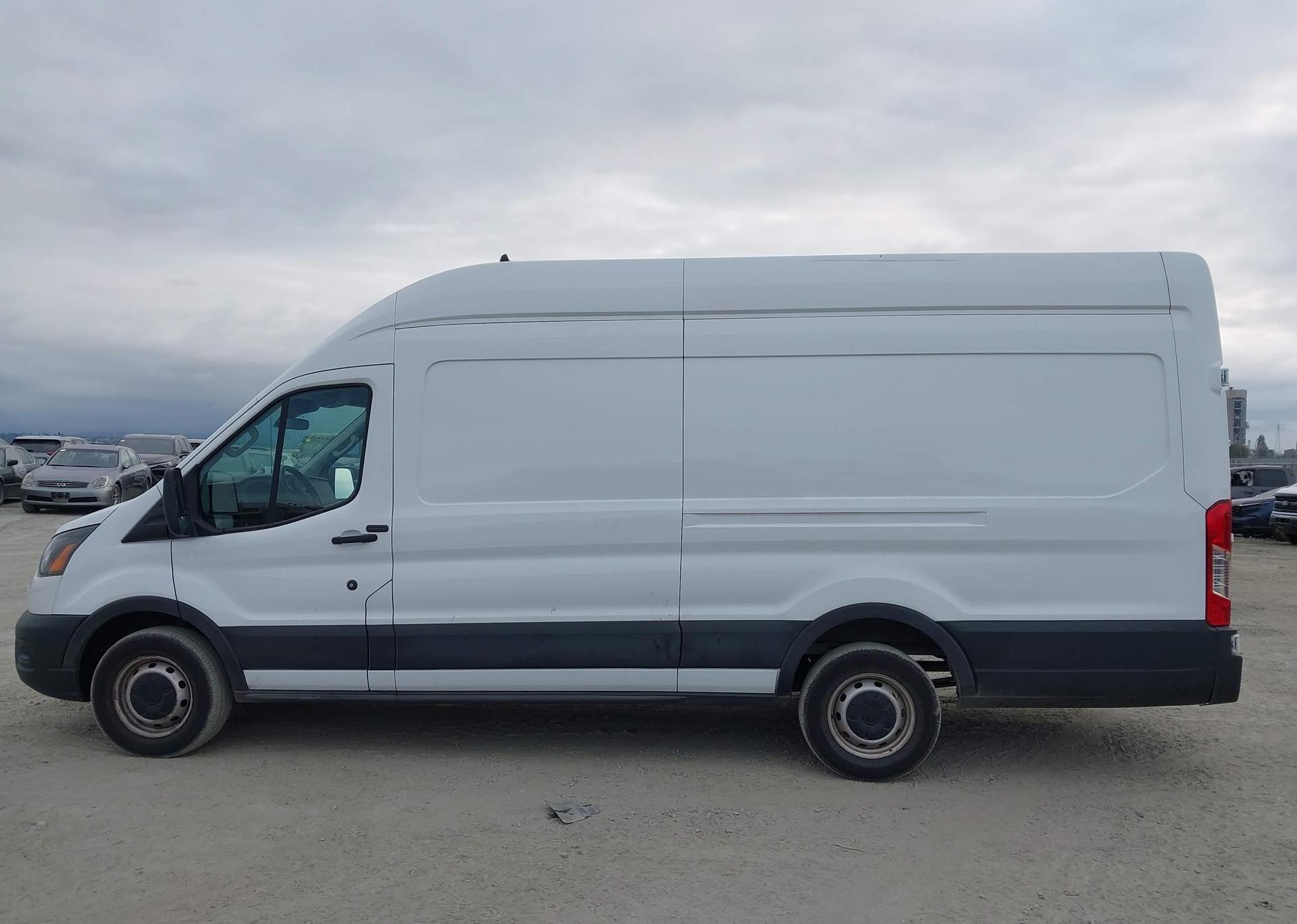 2021 FORD transit t-250