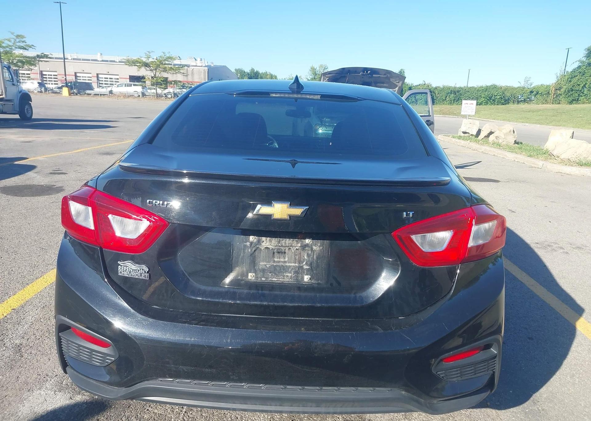 2017 CHEVROLET CRUZE