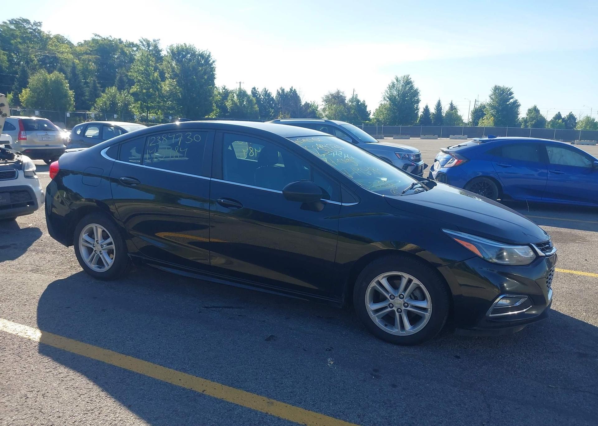 2017 CHEVROLET CRUZE