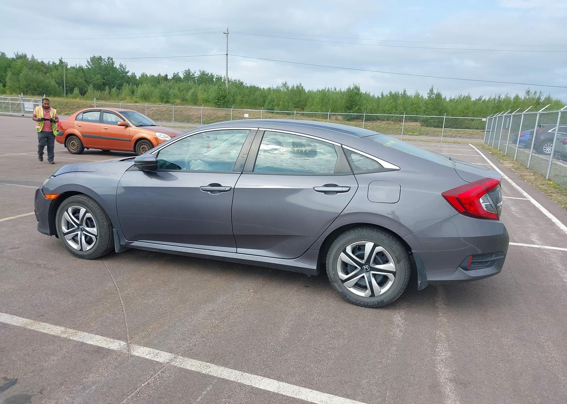 2016 HONDA CIVIC