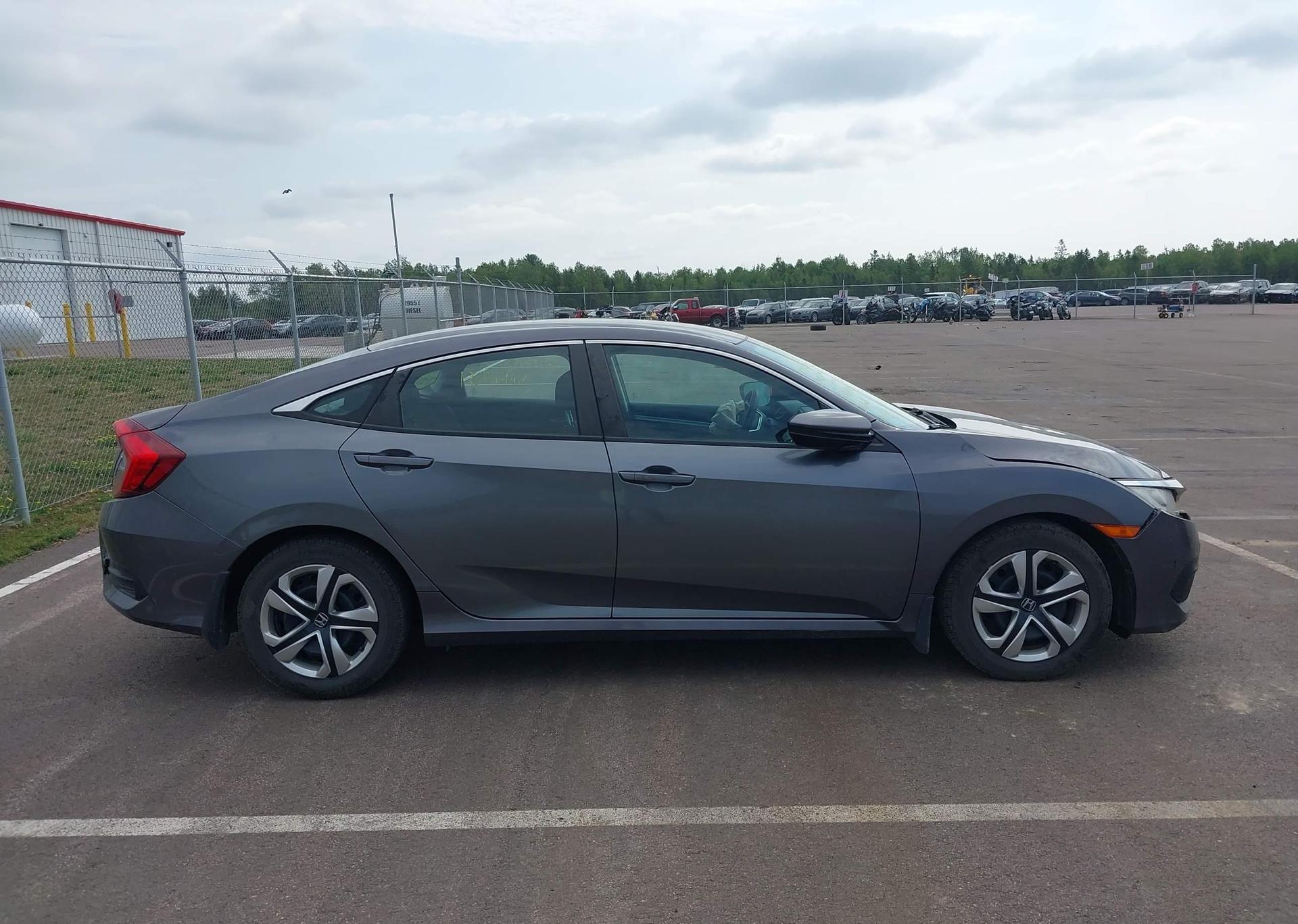 2016 HONDA CIVIC